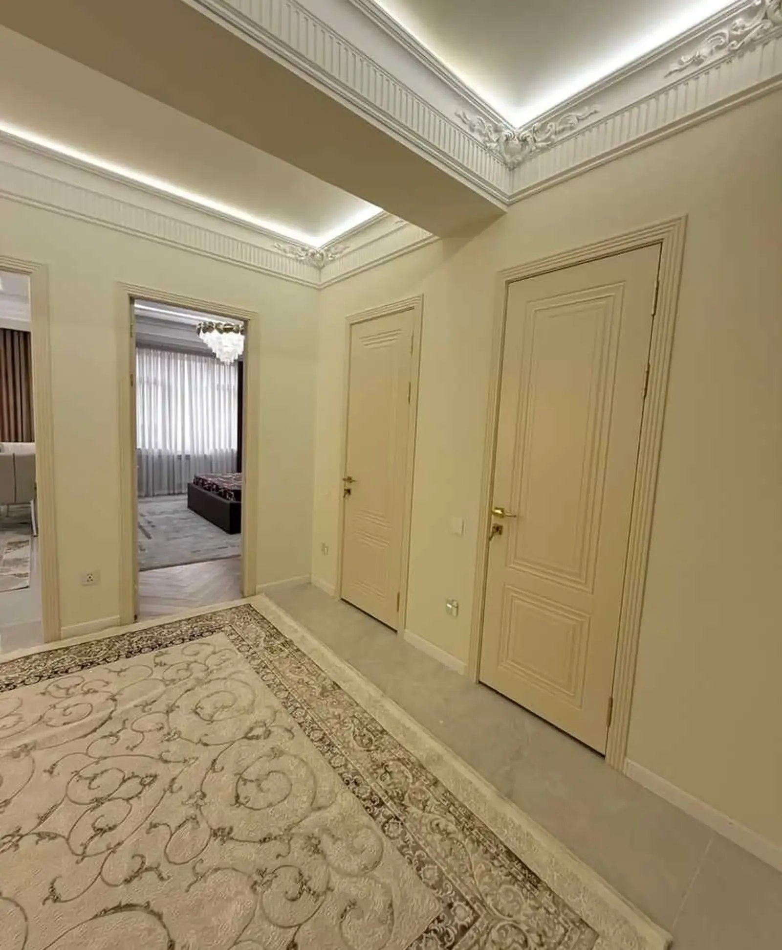 2-комн. квартира, 9 этаж, 90м², И.Сомони
