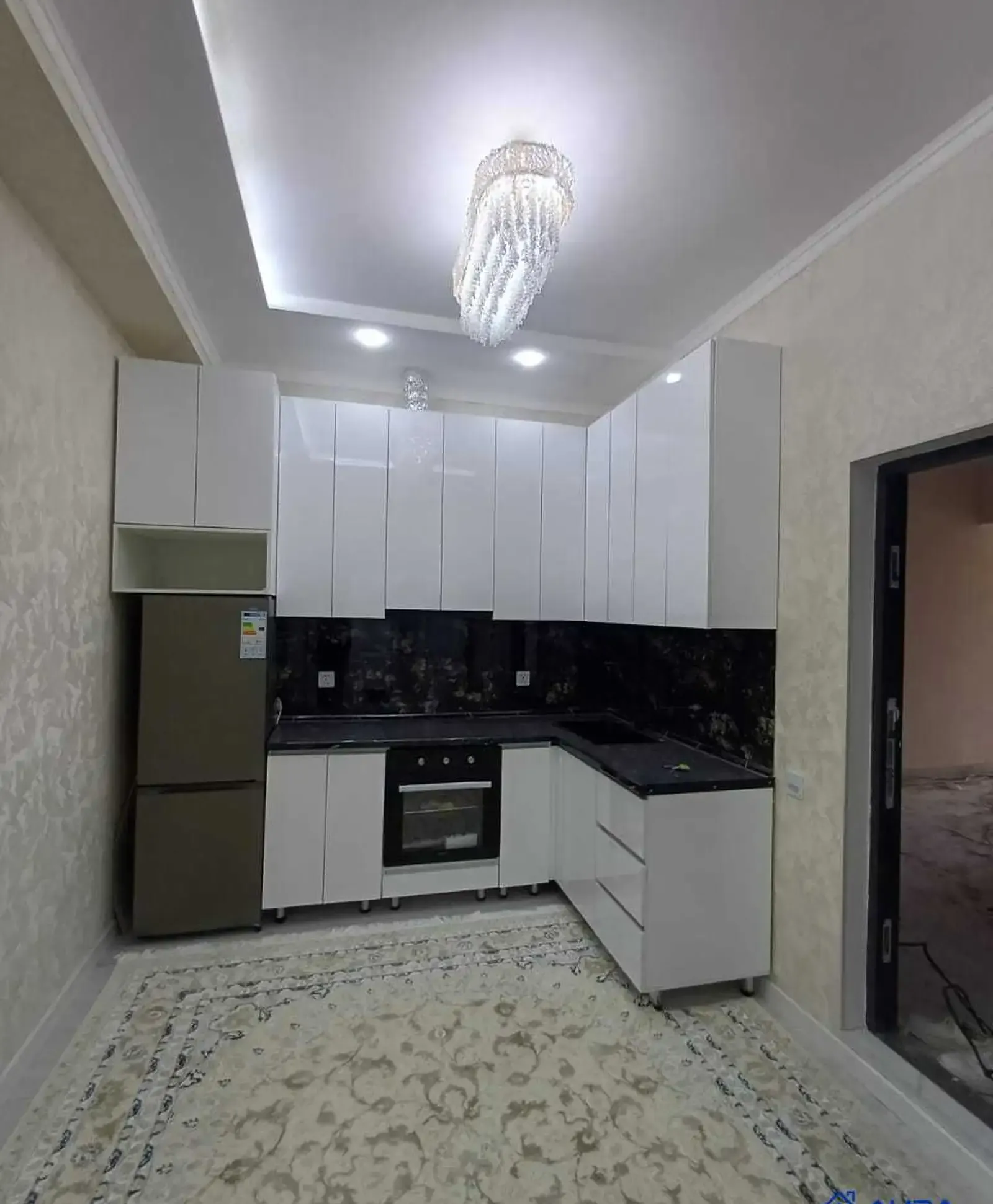 2-комн. квартира, 5 этаж, 61 м², Сино