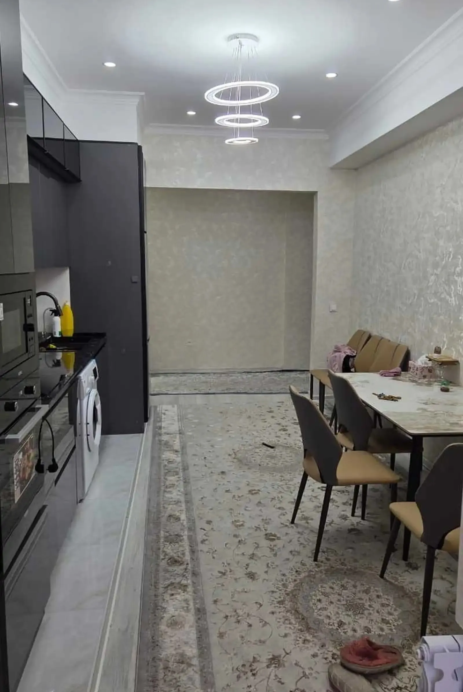 2-комн. квартира, 10 этаж, 70м², Шохмансур