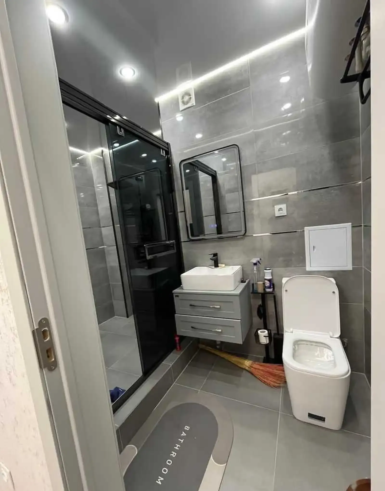 2-комн. квартира, 6 этаж, 73м², Овир