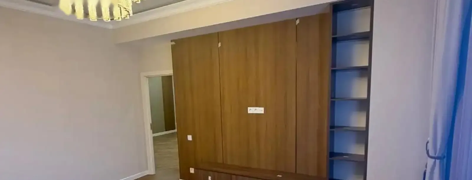 4-комн. квартира, 13 этаж, 116 м², И. Сомони