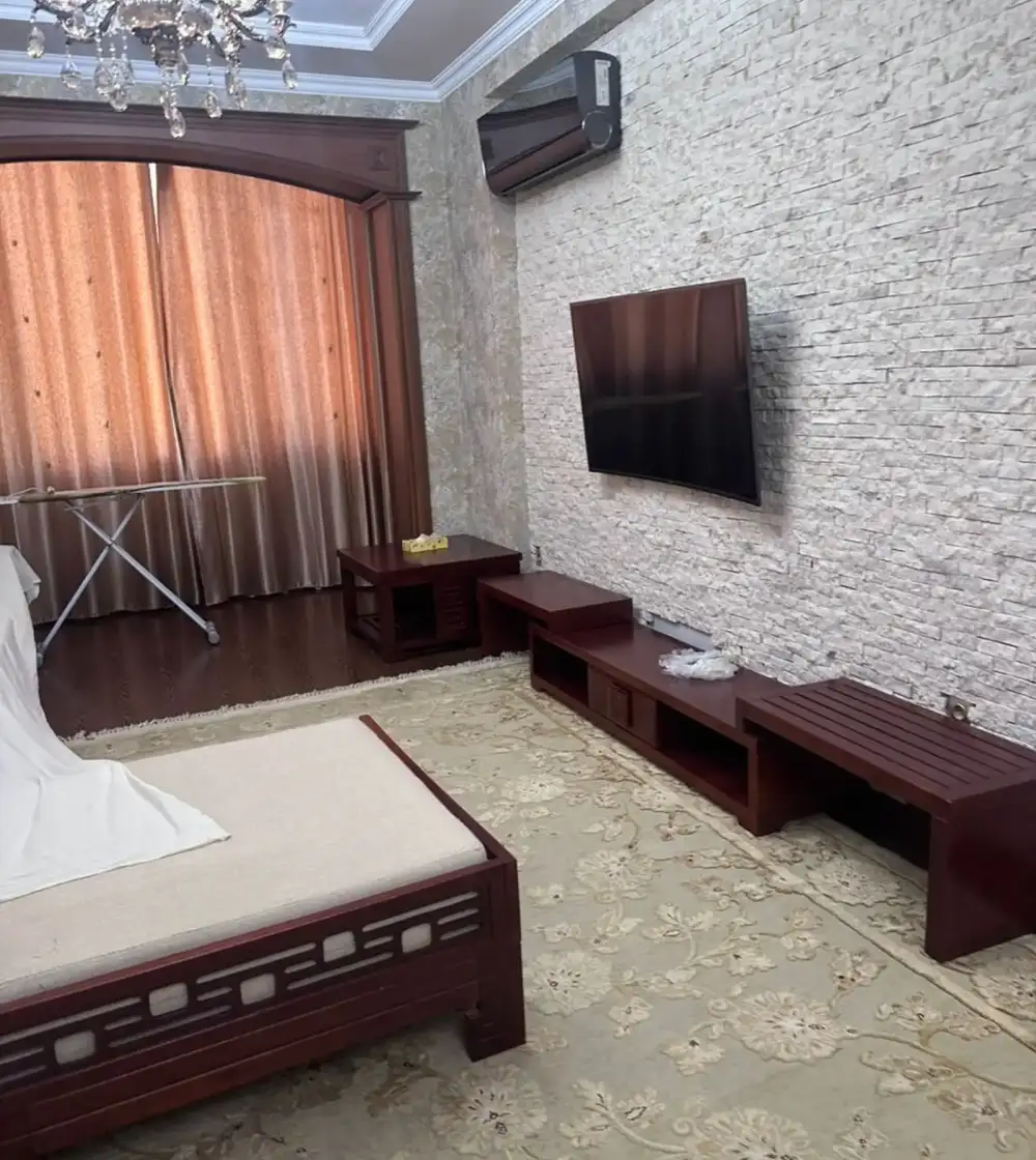 3-комн. квартира, 5 этаж, 95м², Сомони ру баруи Пединститут назди боги Истиклол
