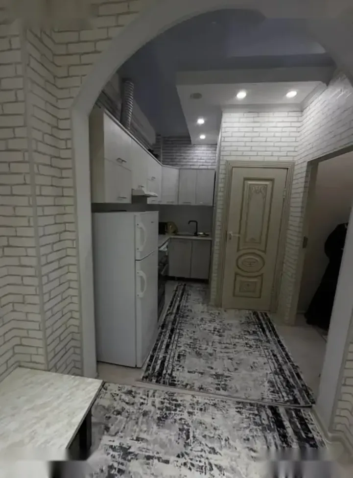 2-комн. квартира, 11 этаж, 46м², Шохмансур
