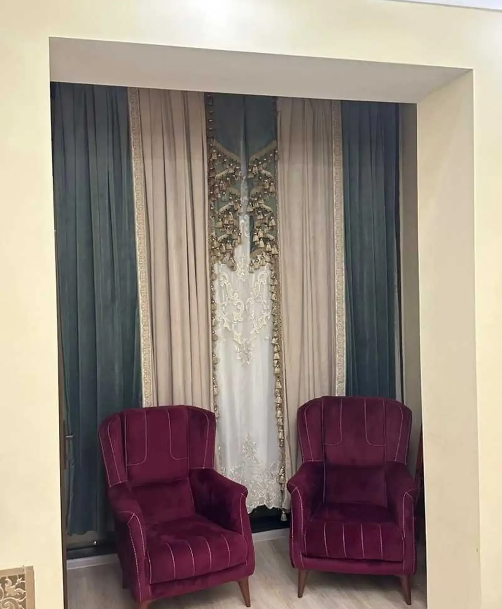 2-комн. квартира, 13 этаж, 65м², Ру ба руй Ширкати Тисел