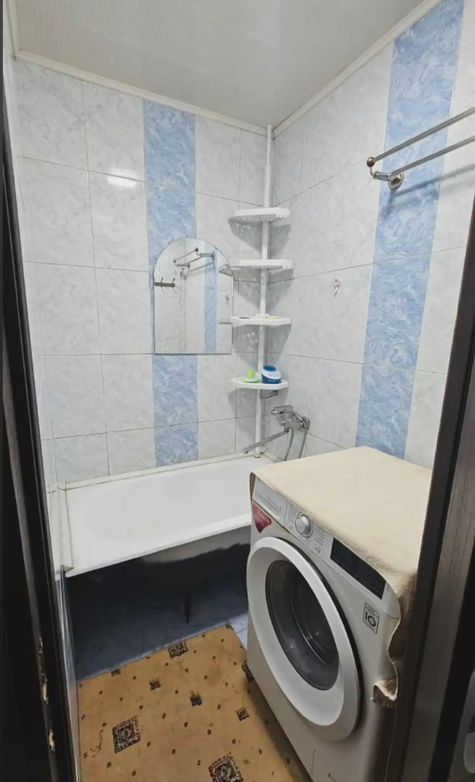 3-комн. квартира, 1 этаж, 60м², фирдавси