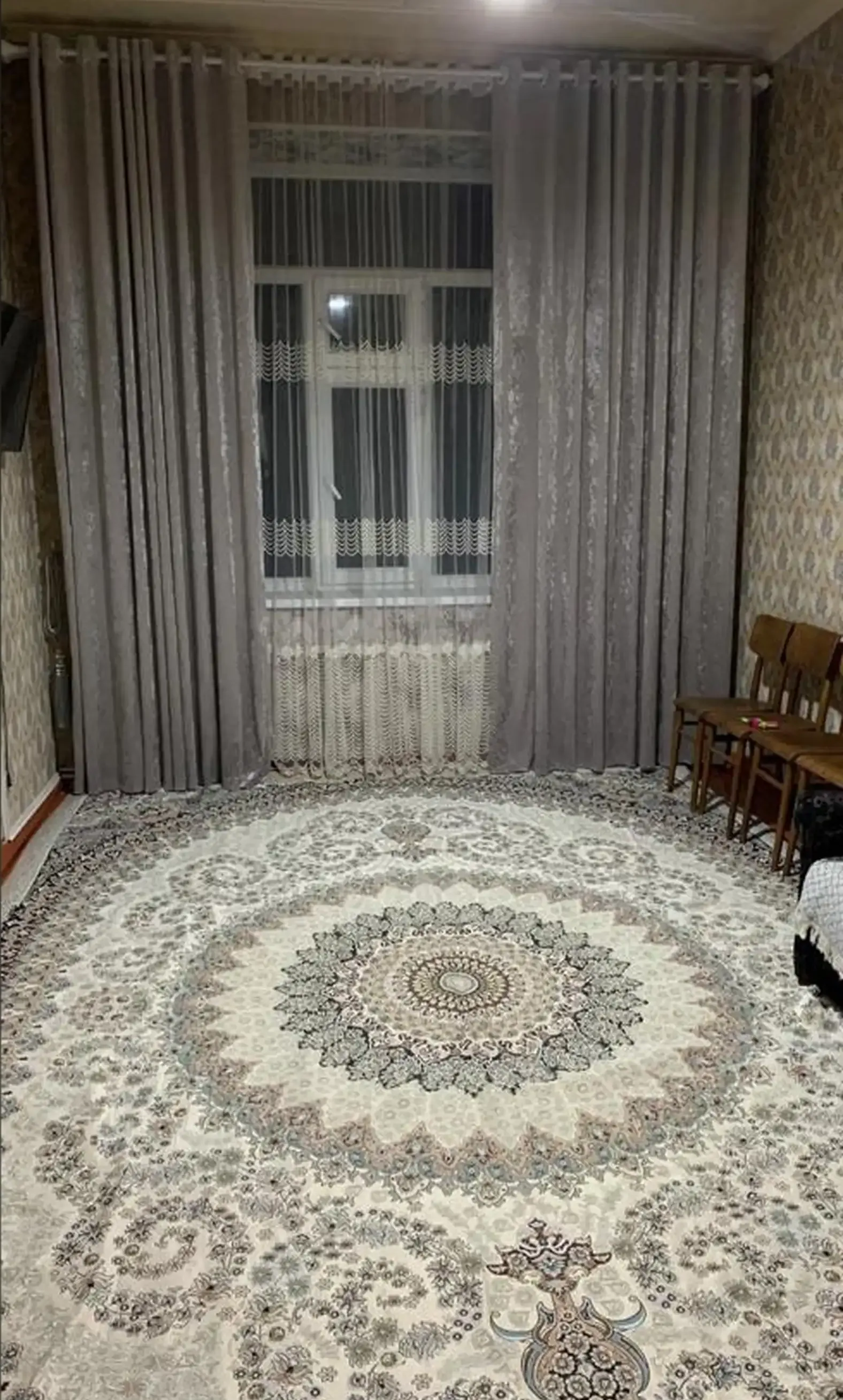 3-комн. квартира, 16 этаж, 70м², Шохмансур