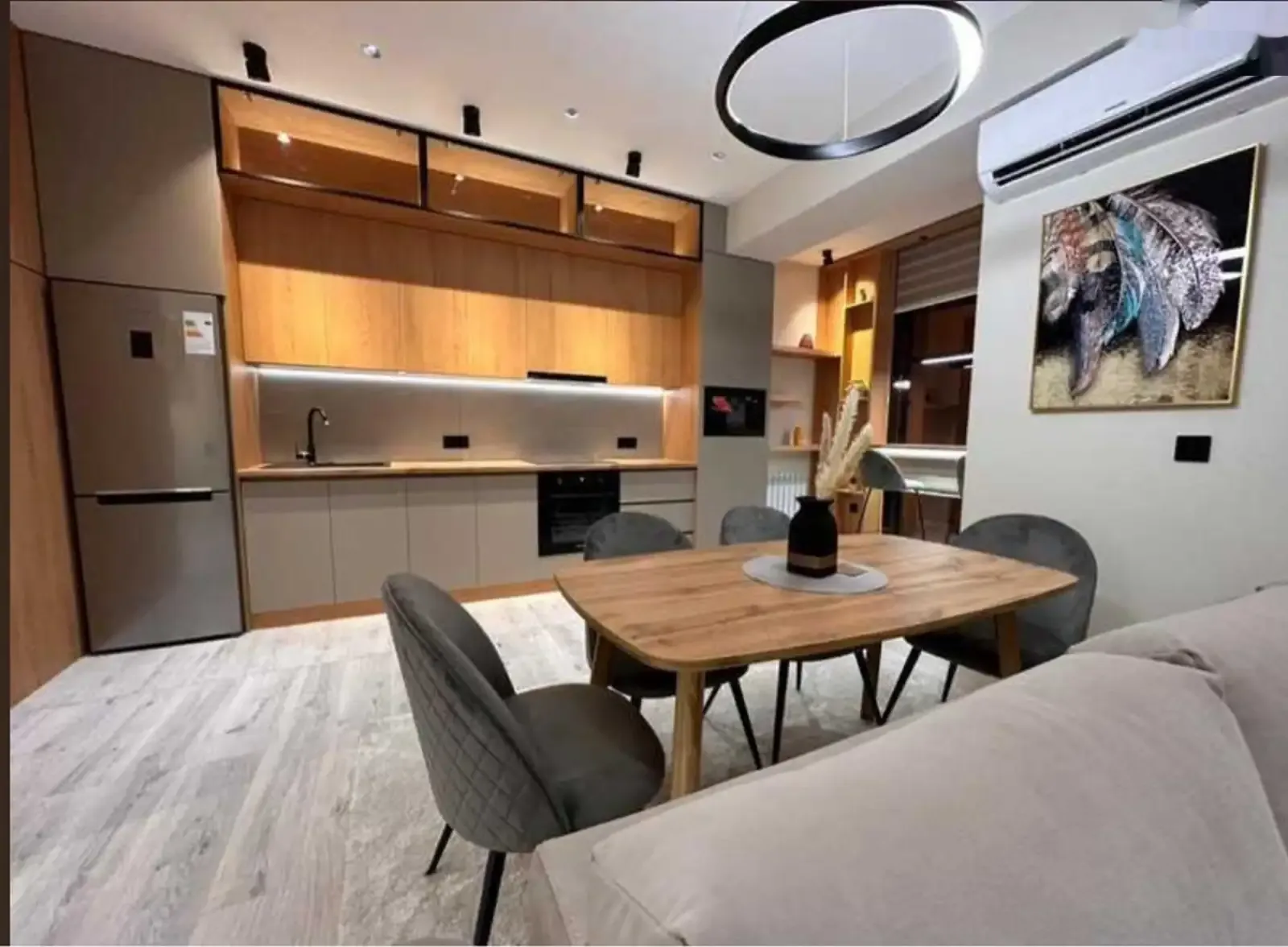 1-к квартира, 16 этаж, 50 м², Grand Hotel