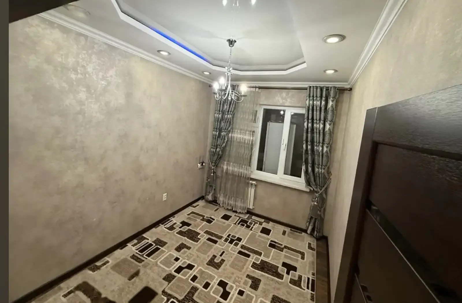 4-комн. квартира, 4 этаж, 82м², Сино