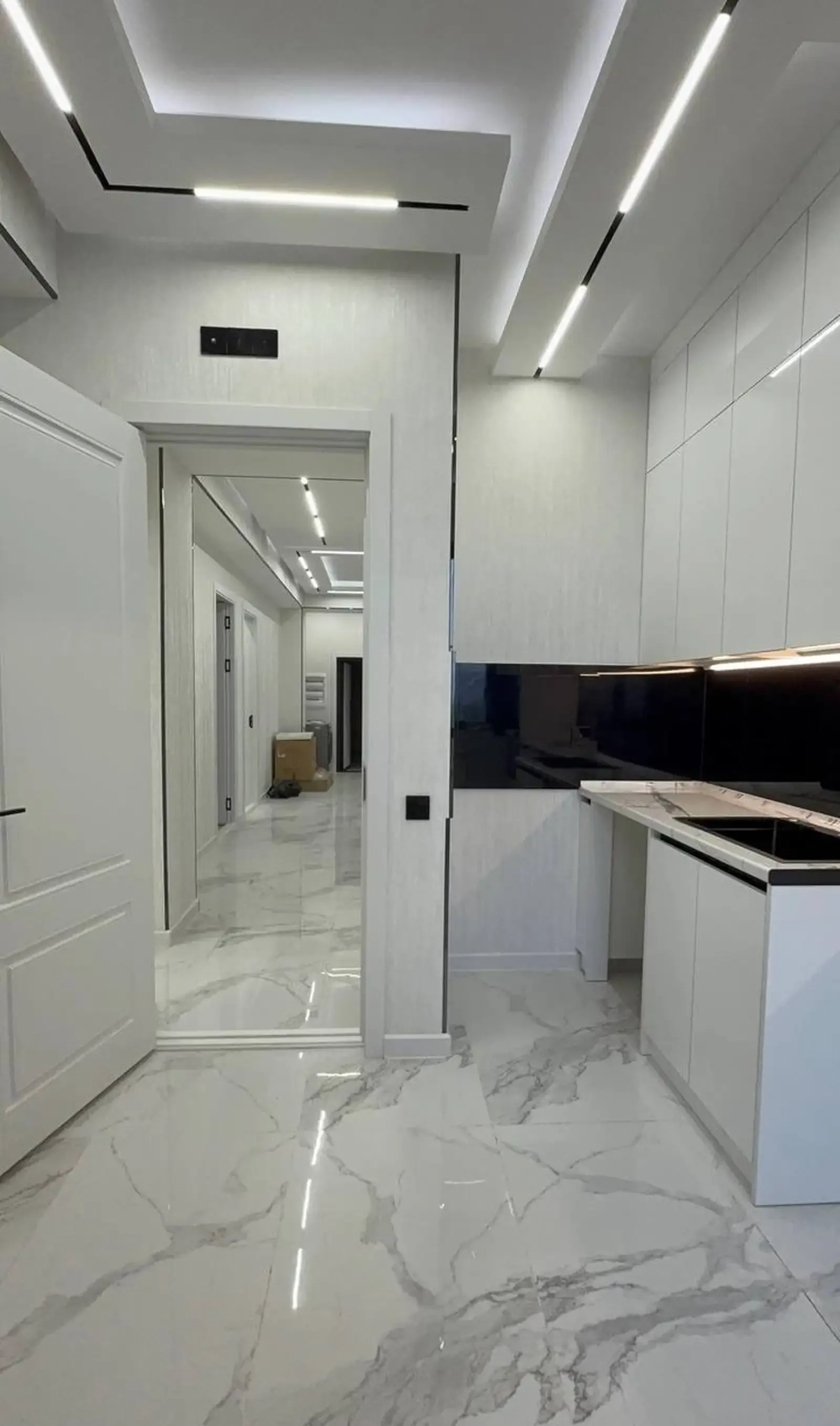 3-комн. квартира, 11 этаж, 111 м², Сино, Сити Мол