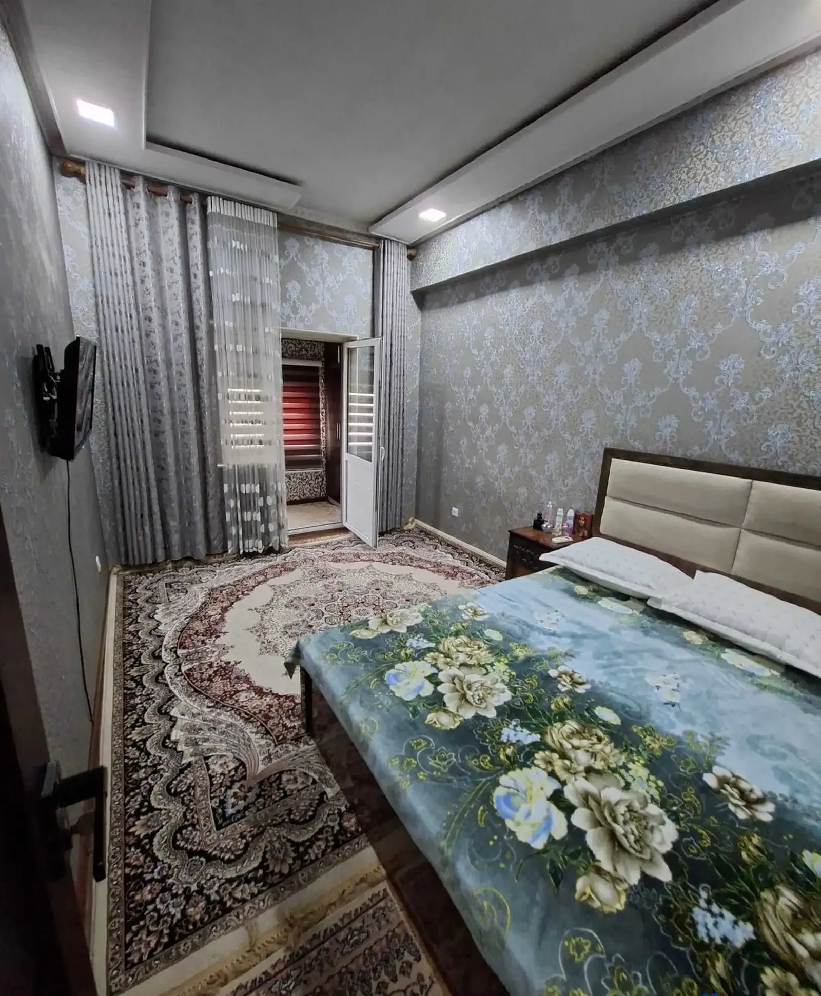 2-комн. квартира, 11 этаж, 42 м², Сино, Профсоюз