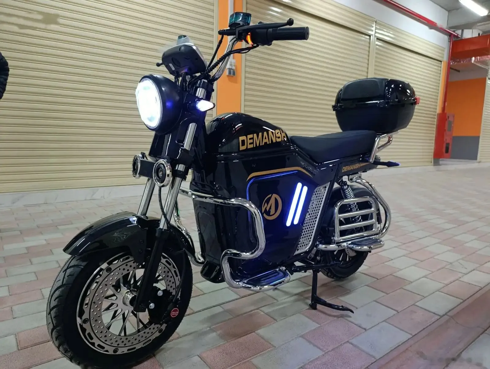 Электронный мотоцикл