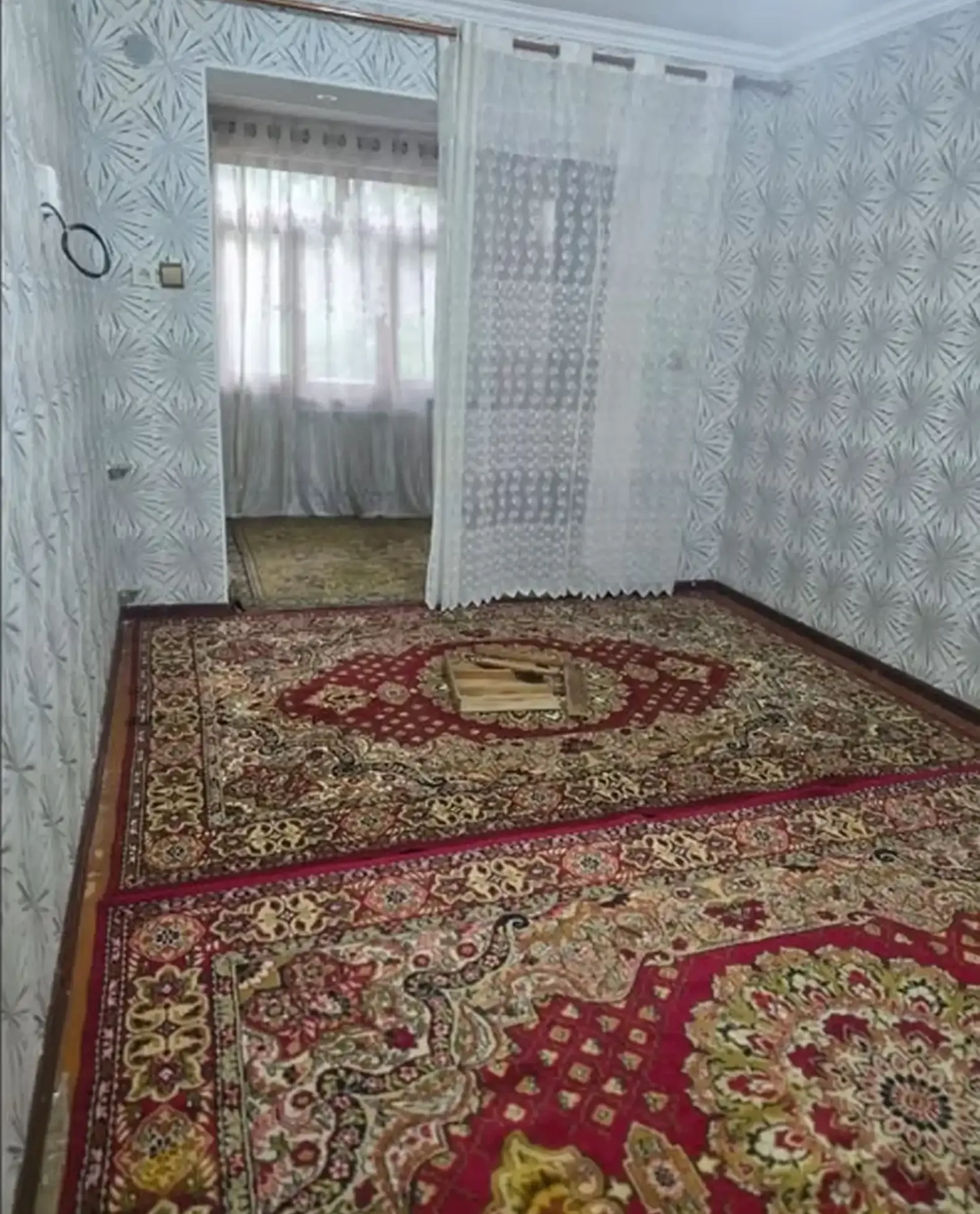 3-комн. квартира, 2 этаж, 75м², Сомони