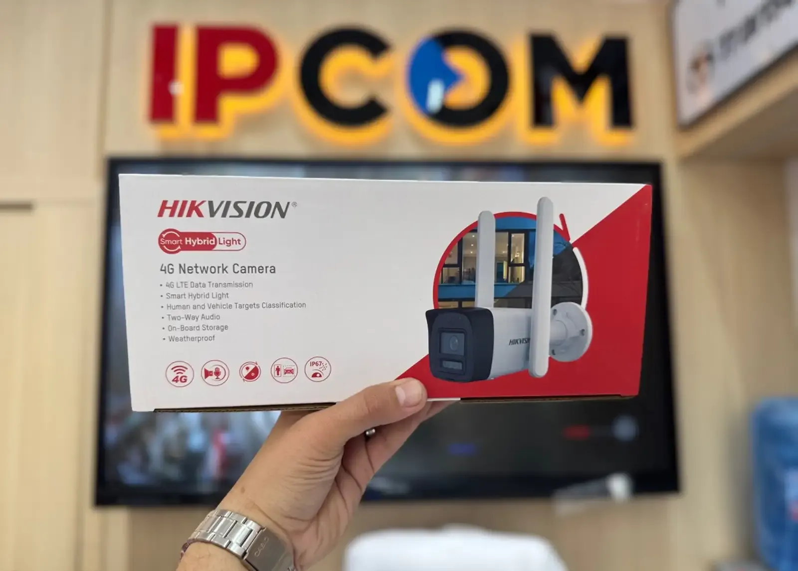 Камера наружная IP Hikivision DS-2CD1043G2-LIDUF/4G/SL 2.8mm /O-STD/EU