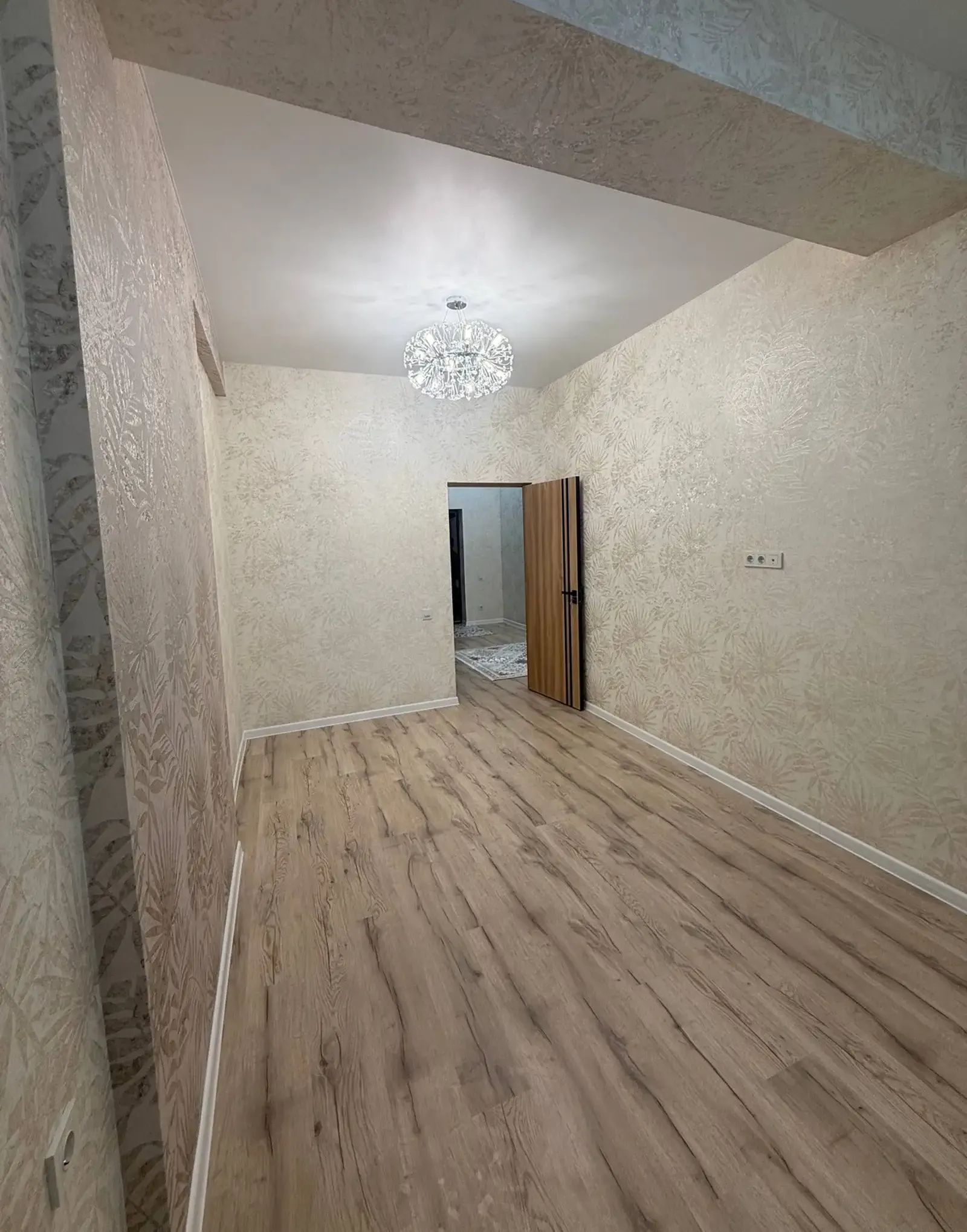 2-комн. квартира, 11 этаж, 54 м², Исмоили Сомони, Северный, Водонасос Ёвар