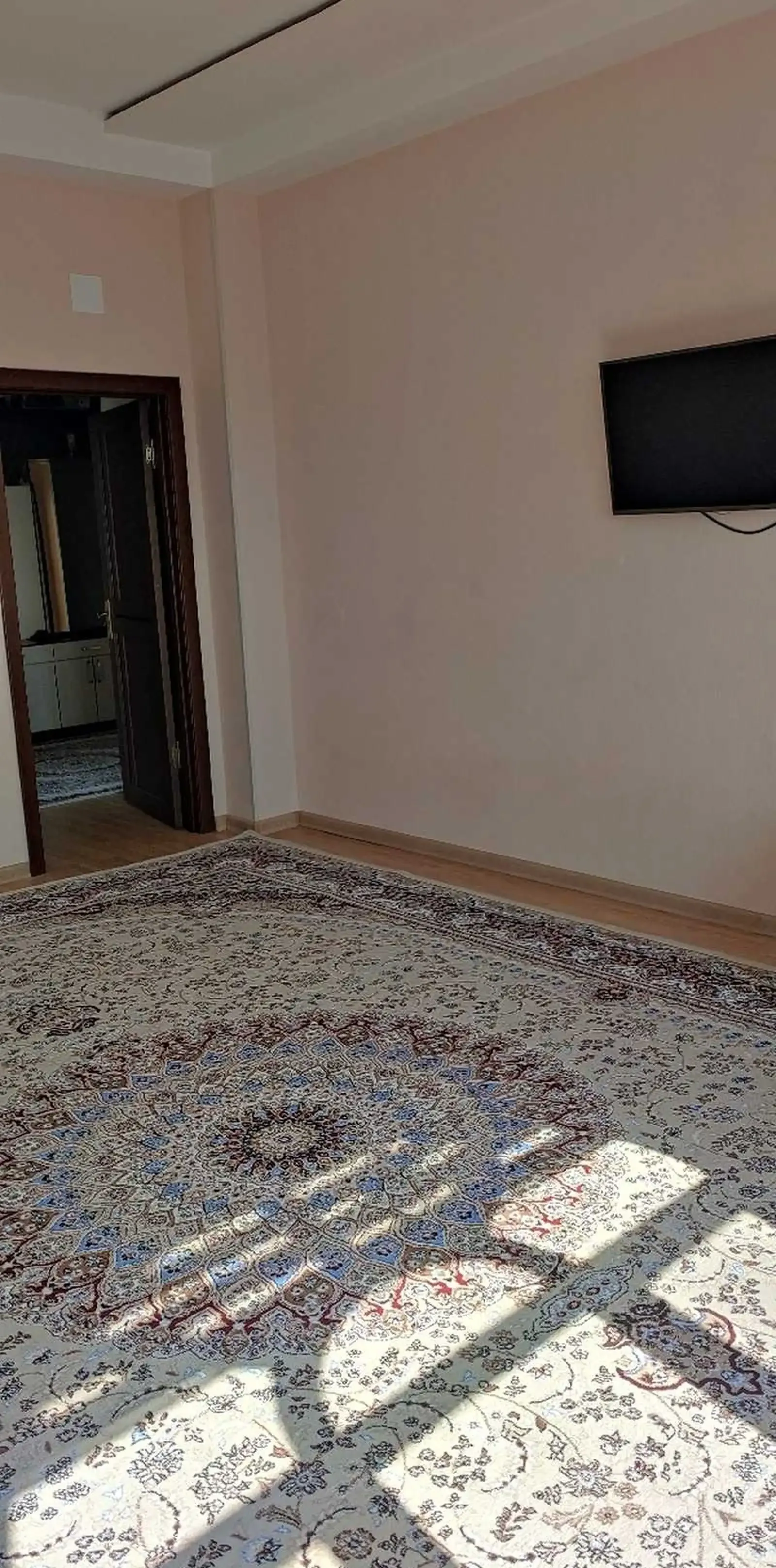 2-комн. квартира, 10 этаж, 74м², сино