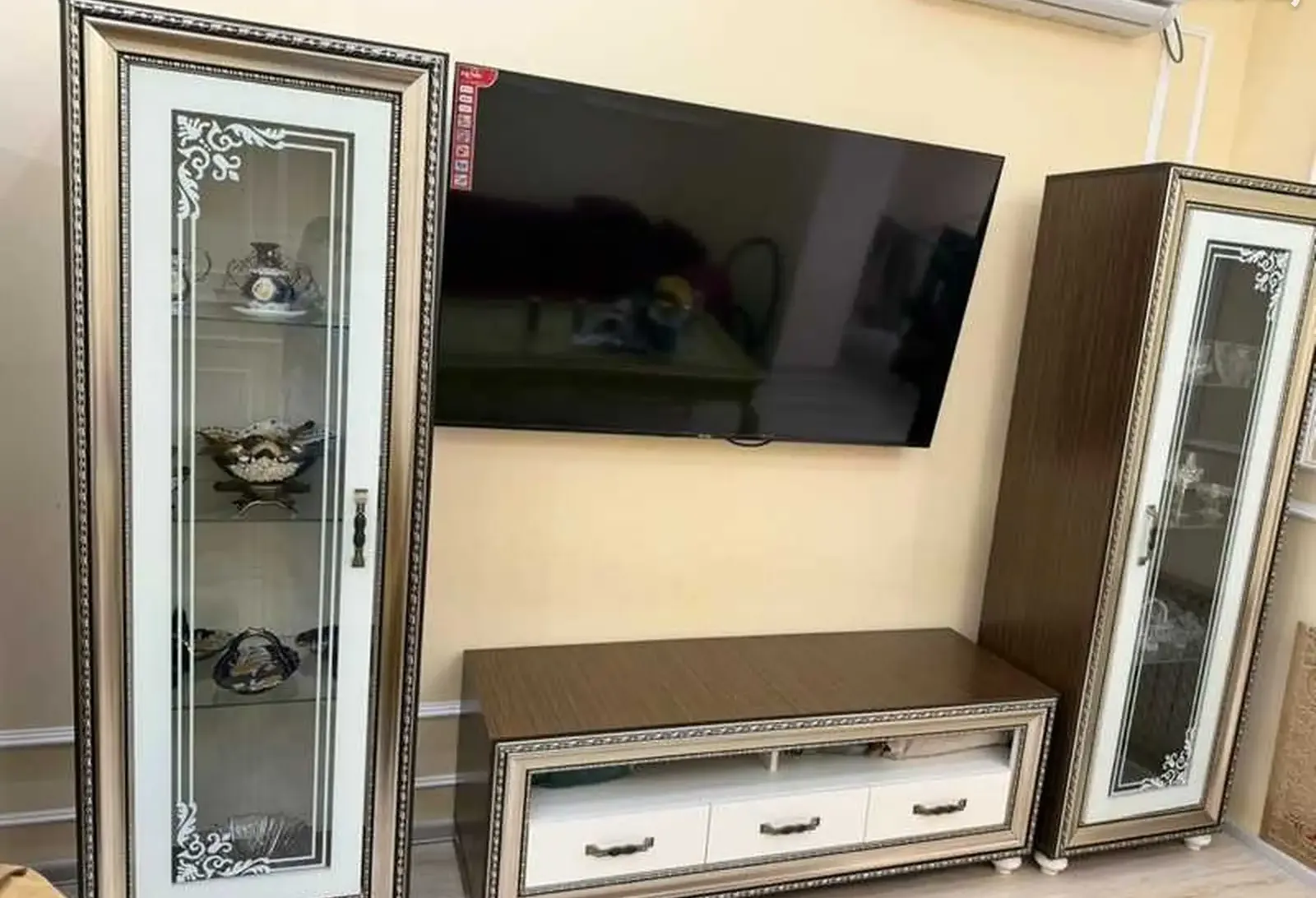 2-комн. квартира, 13 этаж, 65м², Ру ба руй Ширкати Тисел