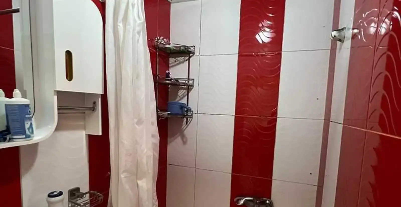 3-комн. квартира, 2 этаж, 68м², Фирдавси