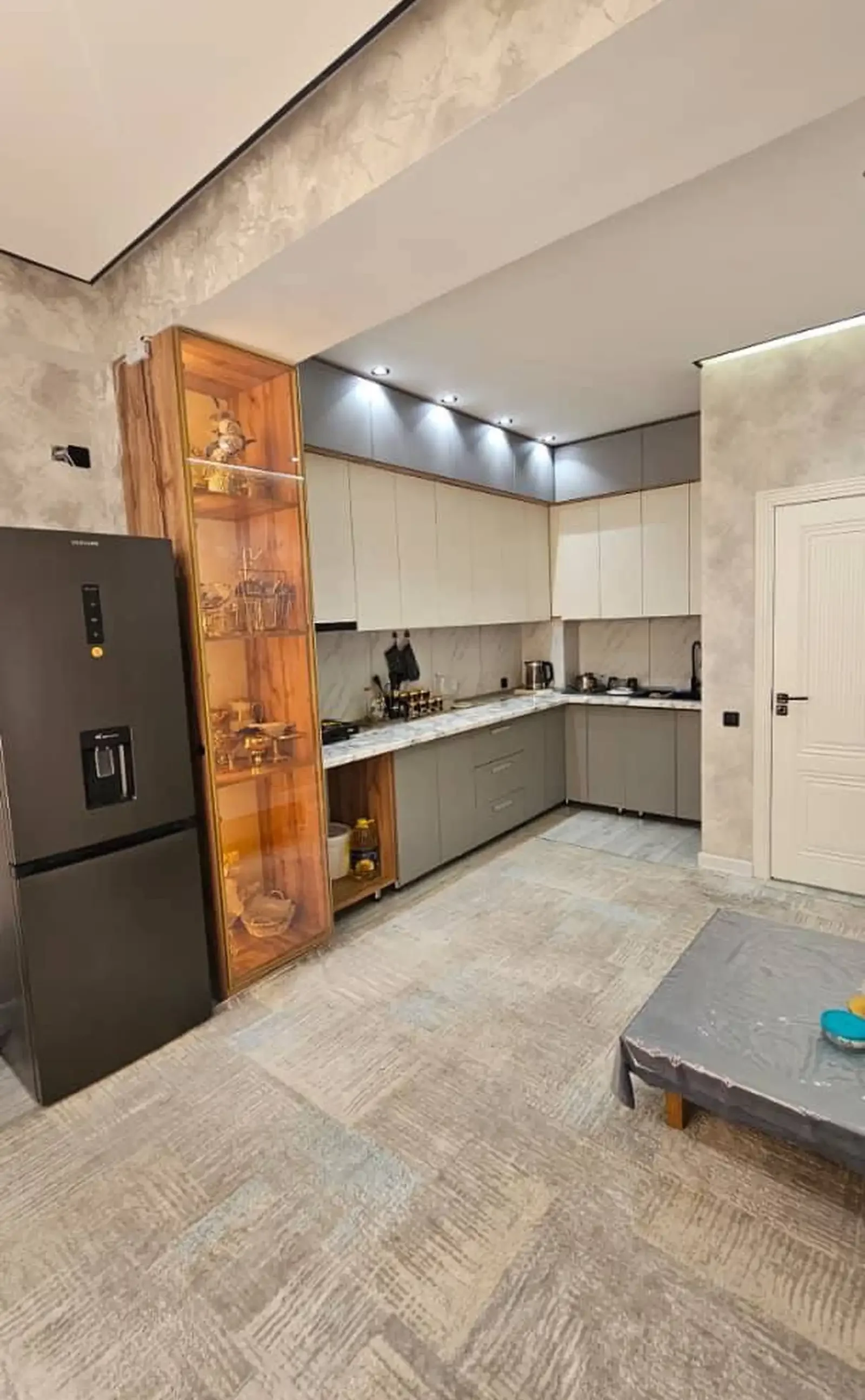 3-комн. квартира, 13 этаж, 76 м², Сино
