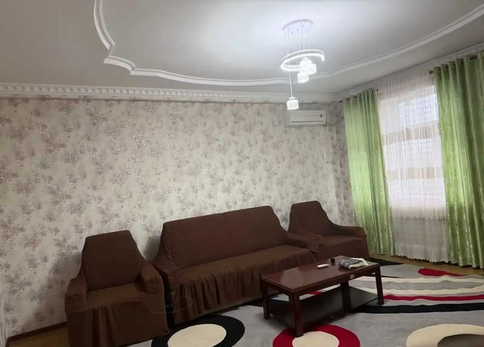 3-комн. квартира, 10 этаж, 135м², Сомони