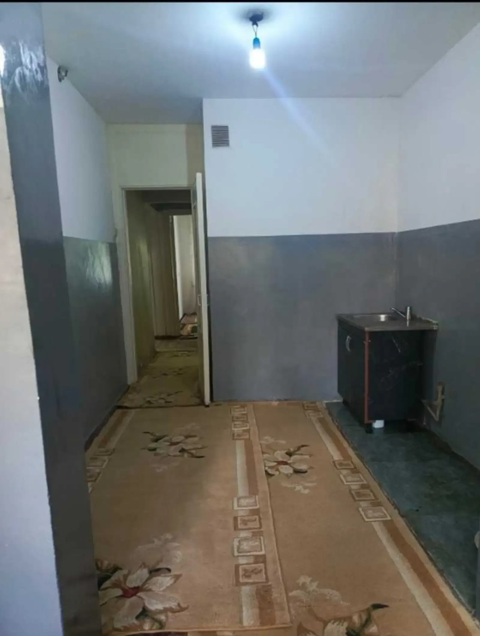3-комн. квартира, 1 этаж, 64м², Профсоюз