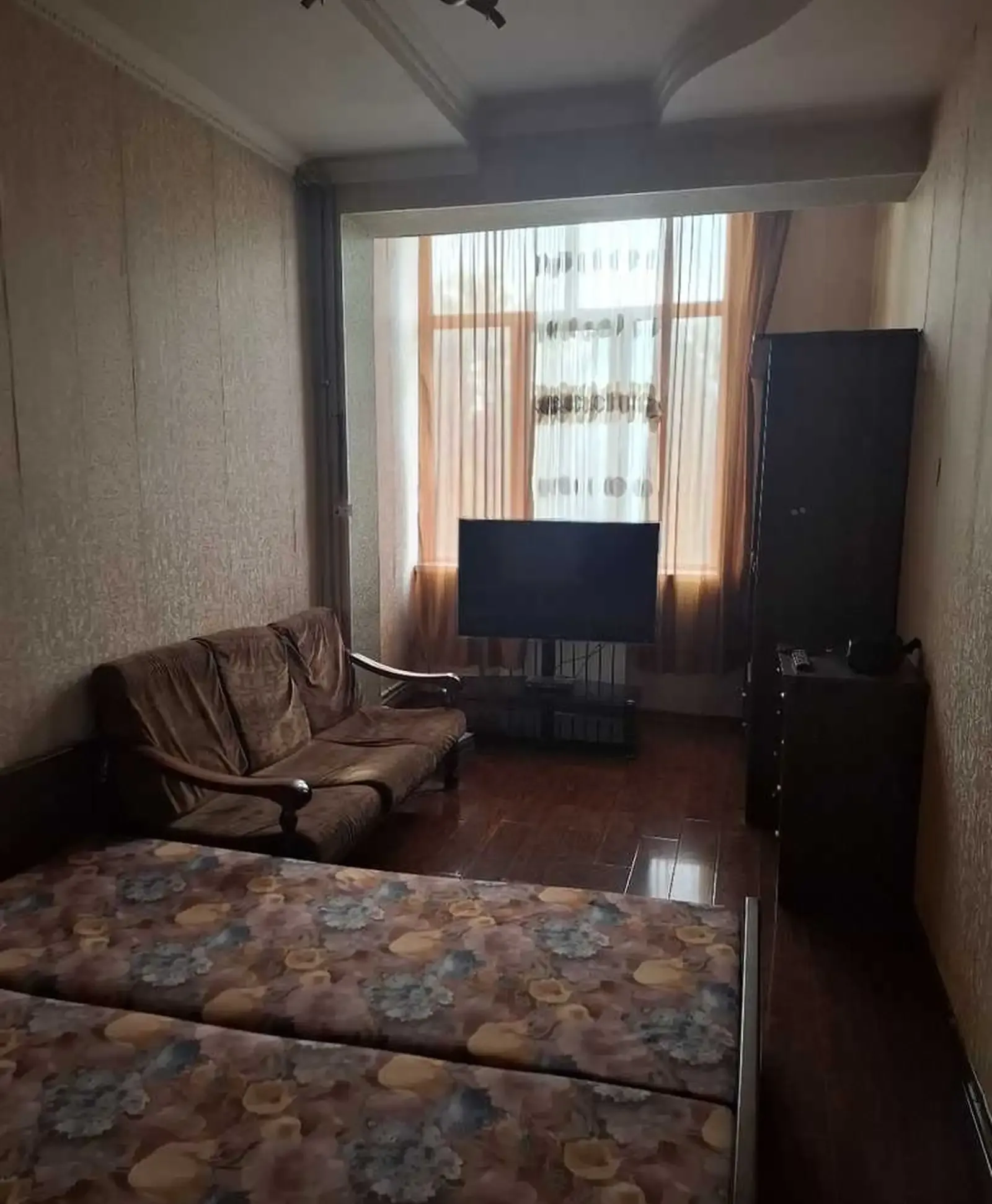2-комн. квартира, 2 этаж, 70м², Сино