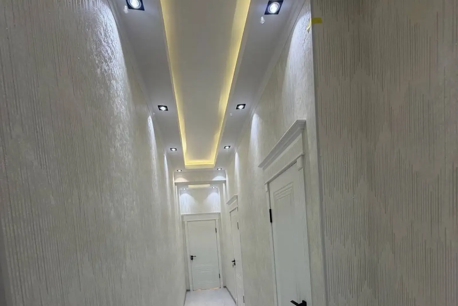 2-к квартира, 9 этаж, 50 м², Султони Кабир