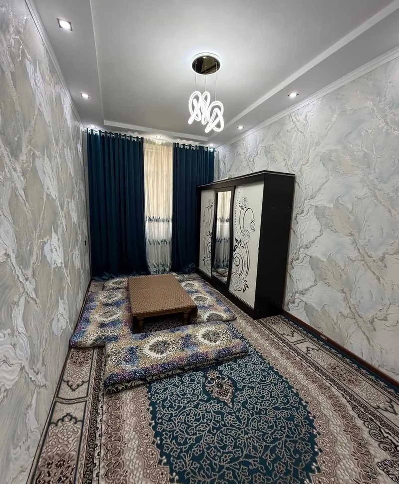 3-комн. квартира, 2 этаж, 98м², сомони