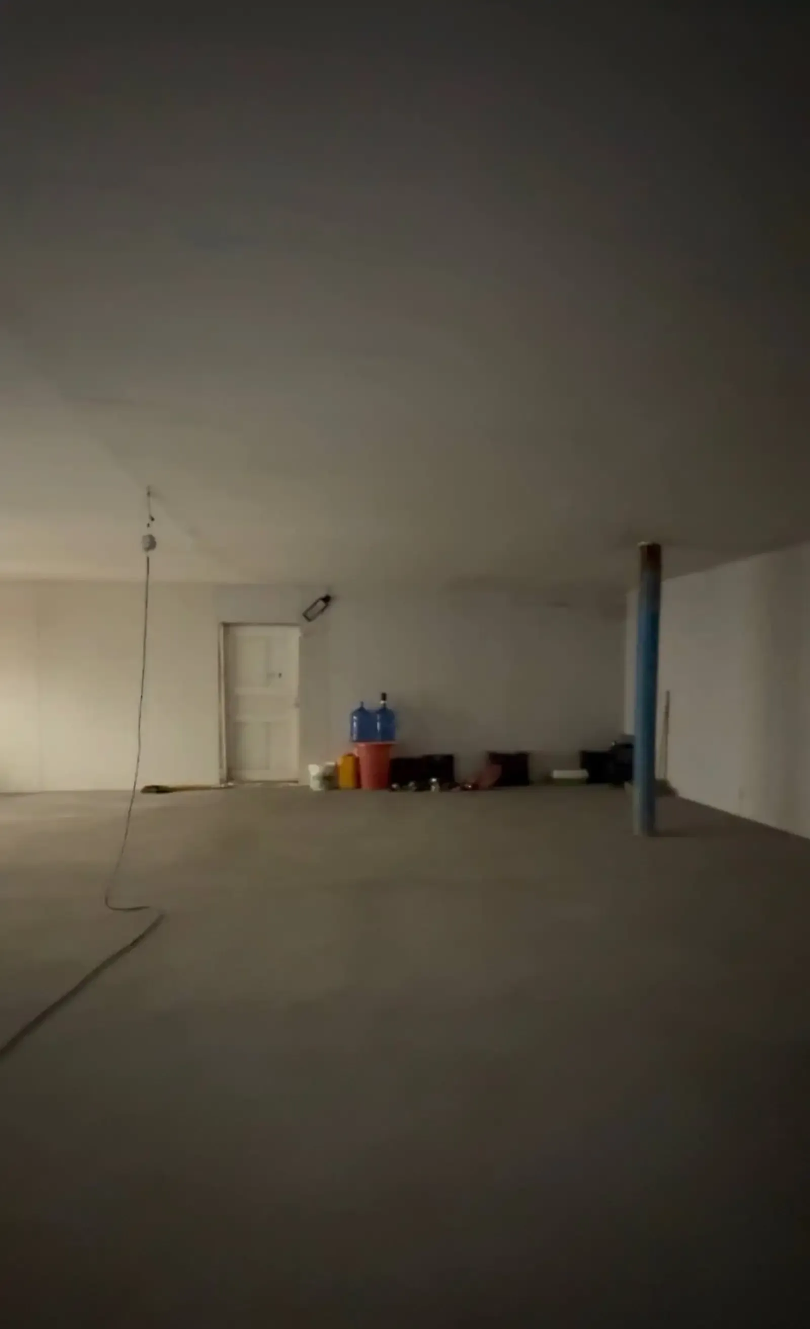Помещение под магазин / салон, 450м², И Сомони