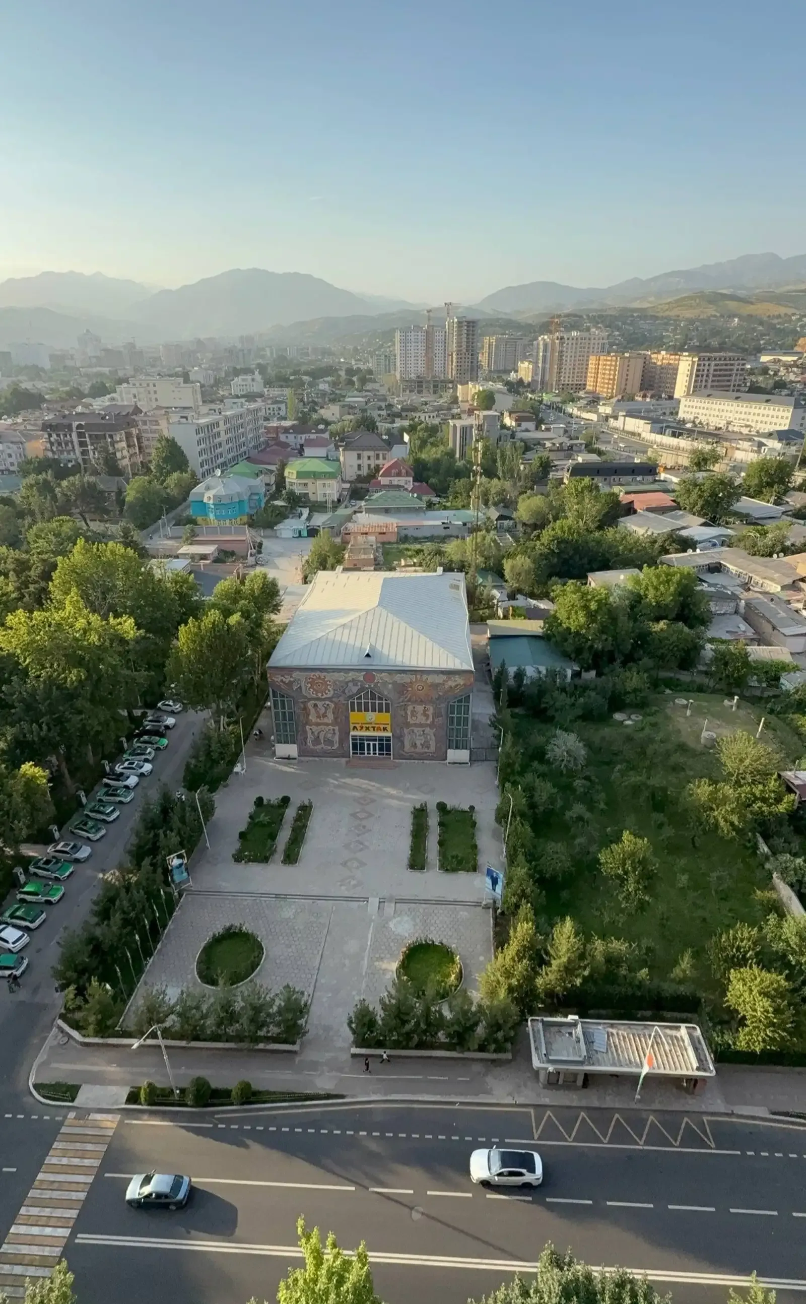 3-комн. квартира, 15 этаж, 167 м², Исмоили Сомони