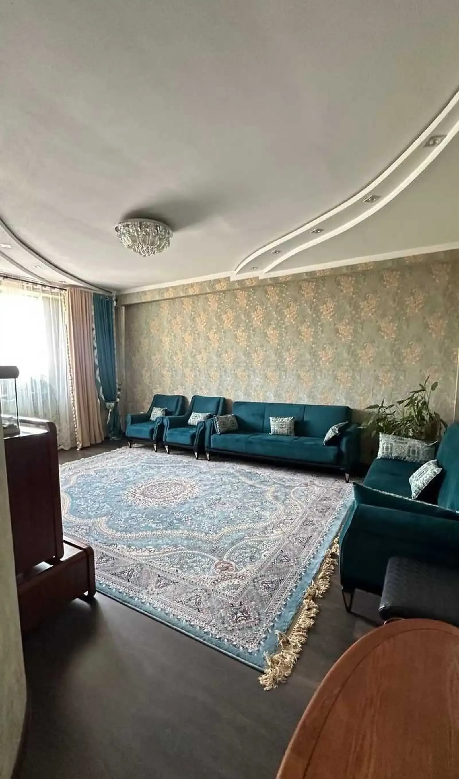 2-комн. квартира, 2 этаж, 104м², Ботанический Сад