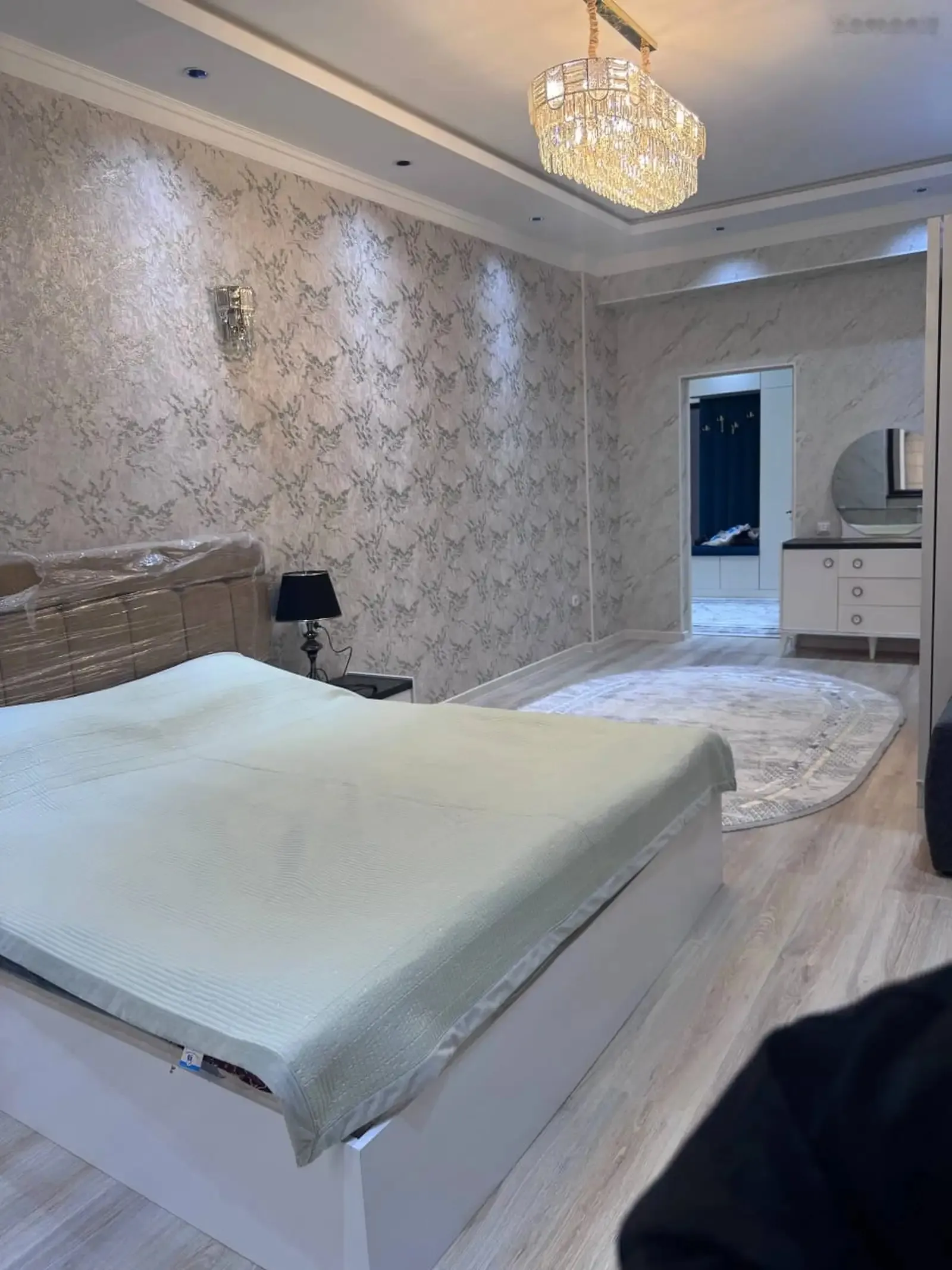 4-к квартира, 5 этаж, 140 м², пайкари таможный