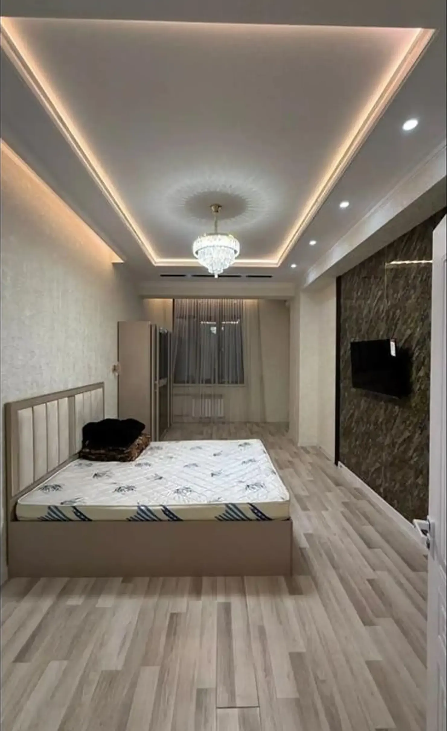 2-комн. квартира, 12 этаж, 96м², Шохмансур