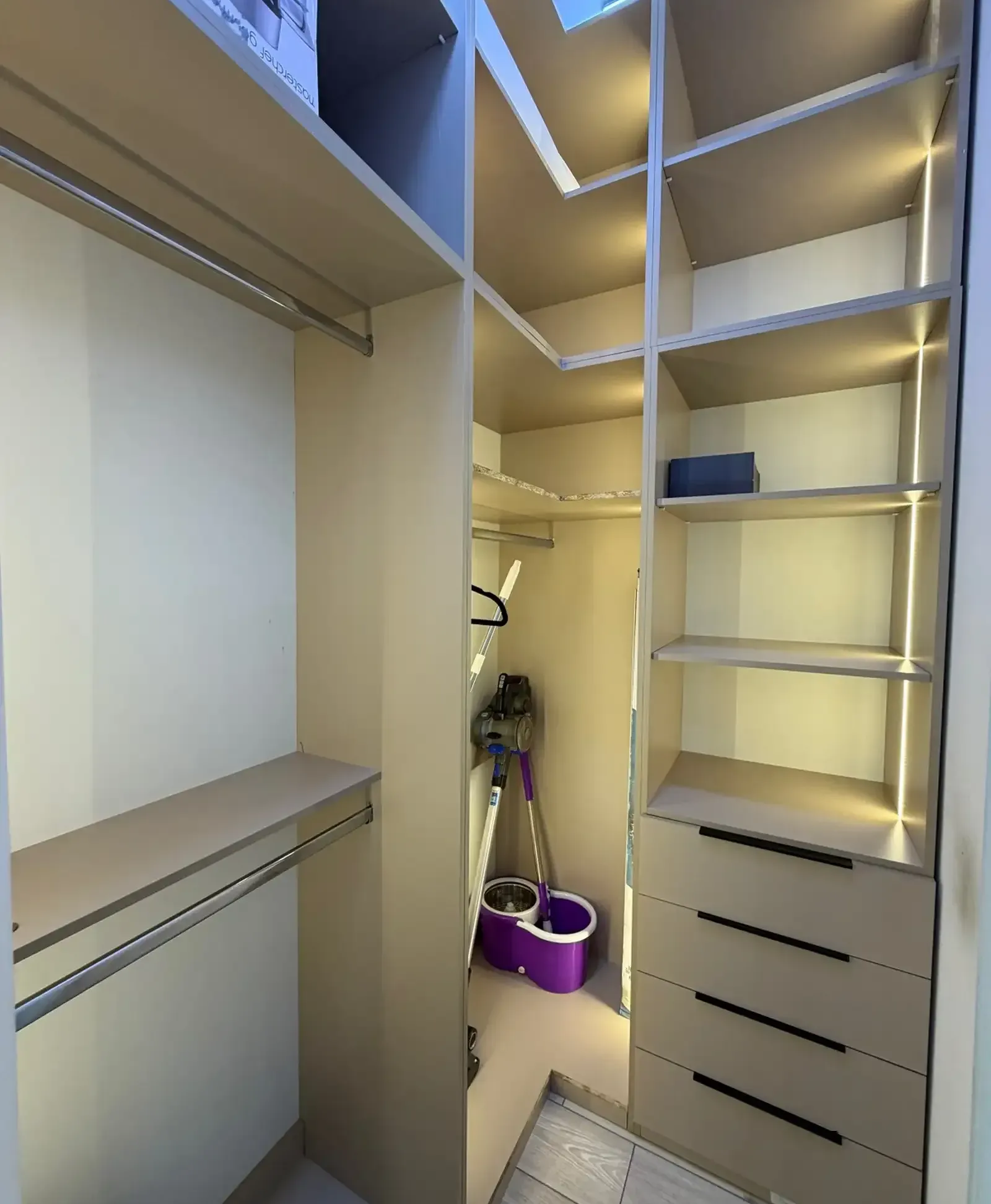 2-комн. квартира, 12 этаж, 95м², Шохмансур/Айни/Релакс
