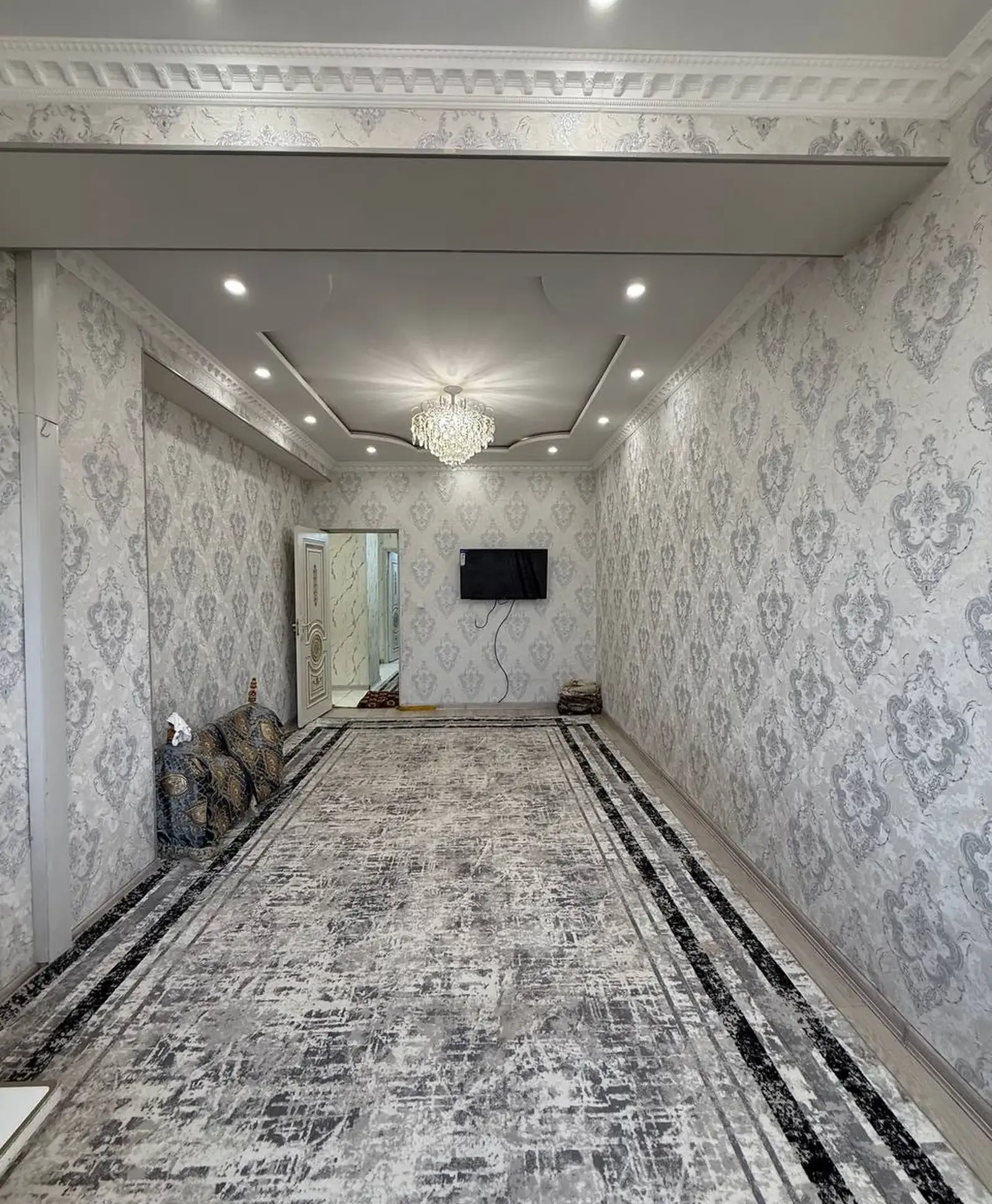 2-комн. квартира, 15 этаж, 67 м², Фирдавси 65мкр
