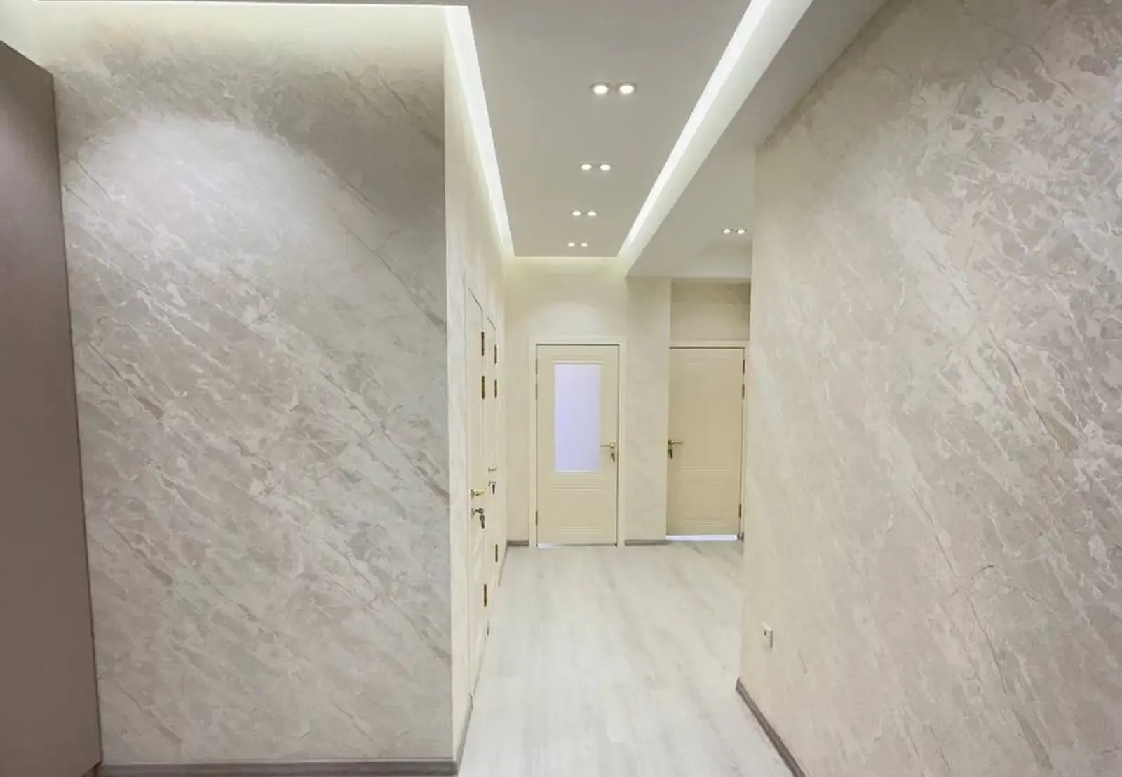 2-комн. квартира, 13 этаж, 88 м², 82мкр, Саодат