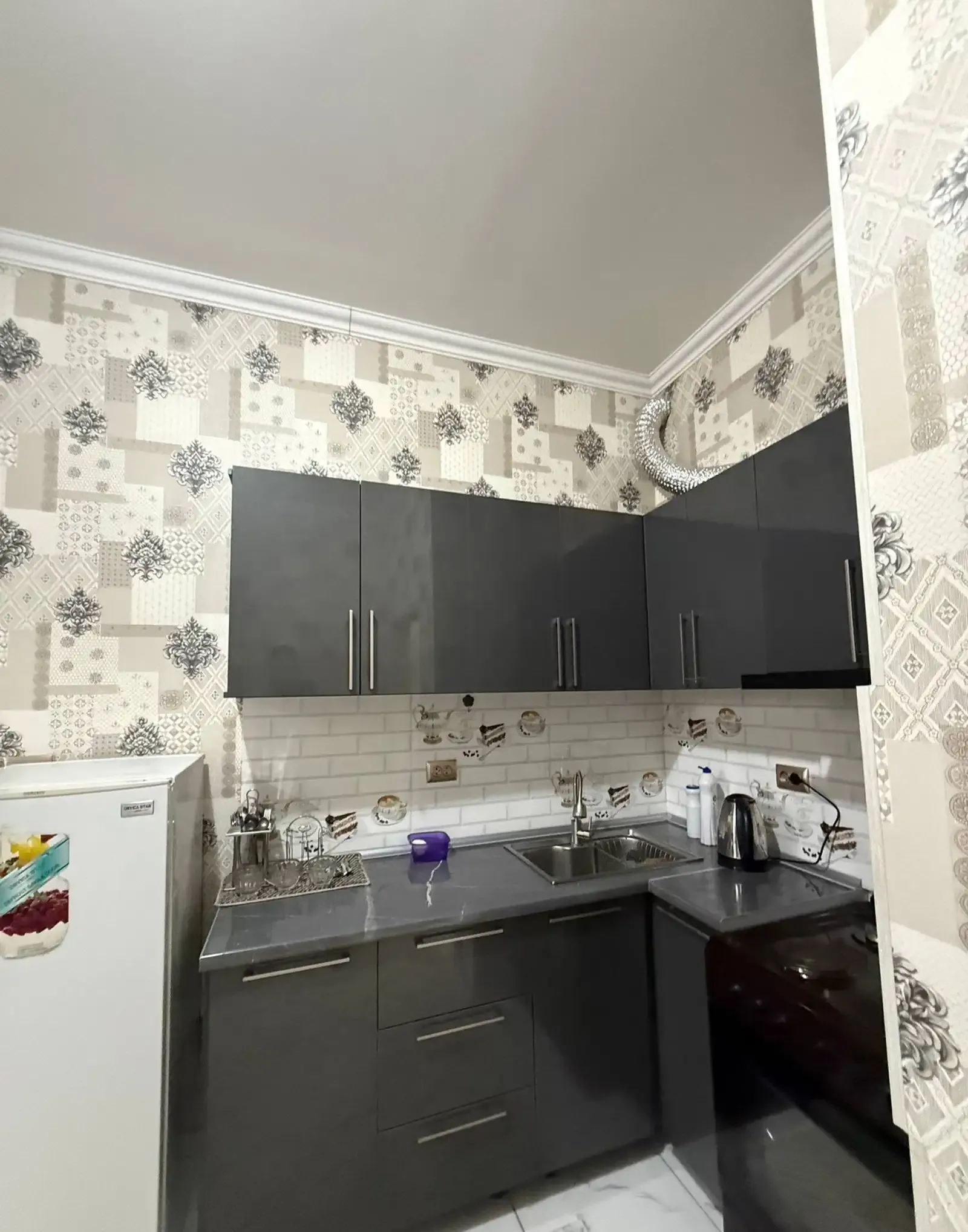 2-комн. квартира, 16 этаж, 60 м², шохмансур