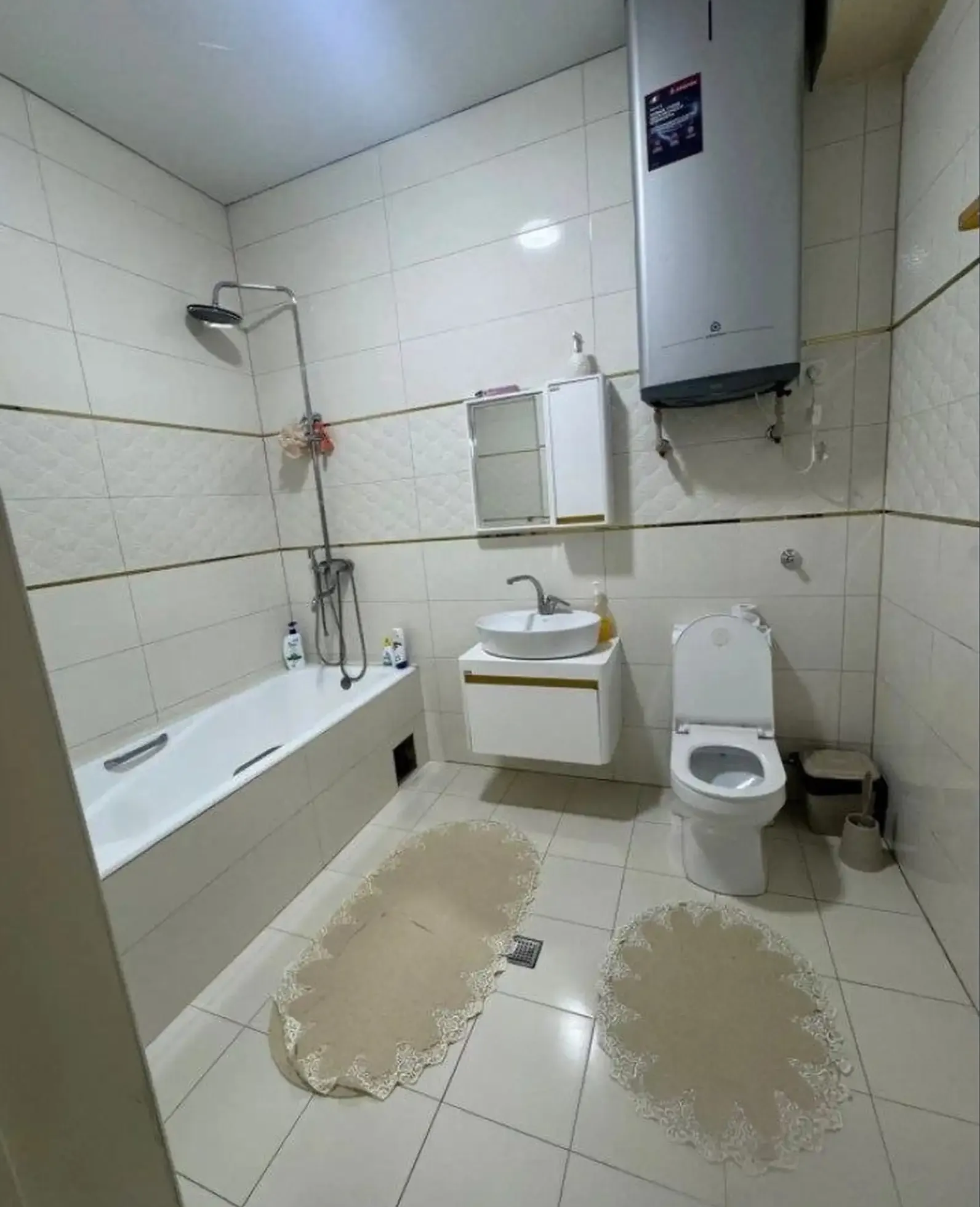 3-комн. квартира, 3 этаж, 190 м², Сино