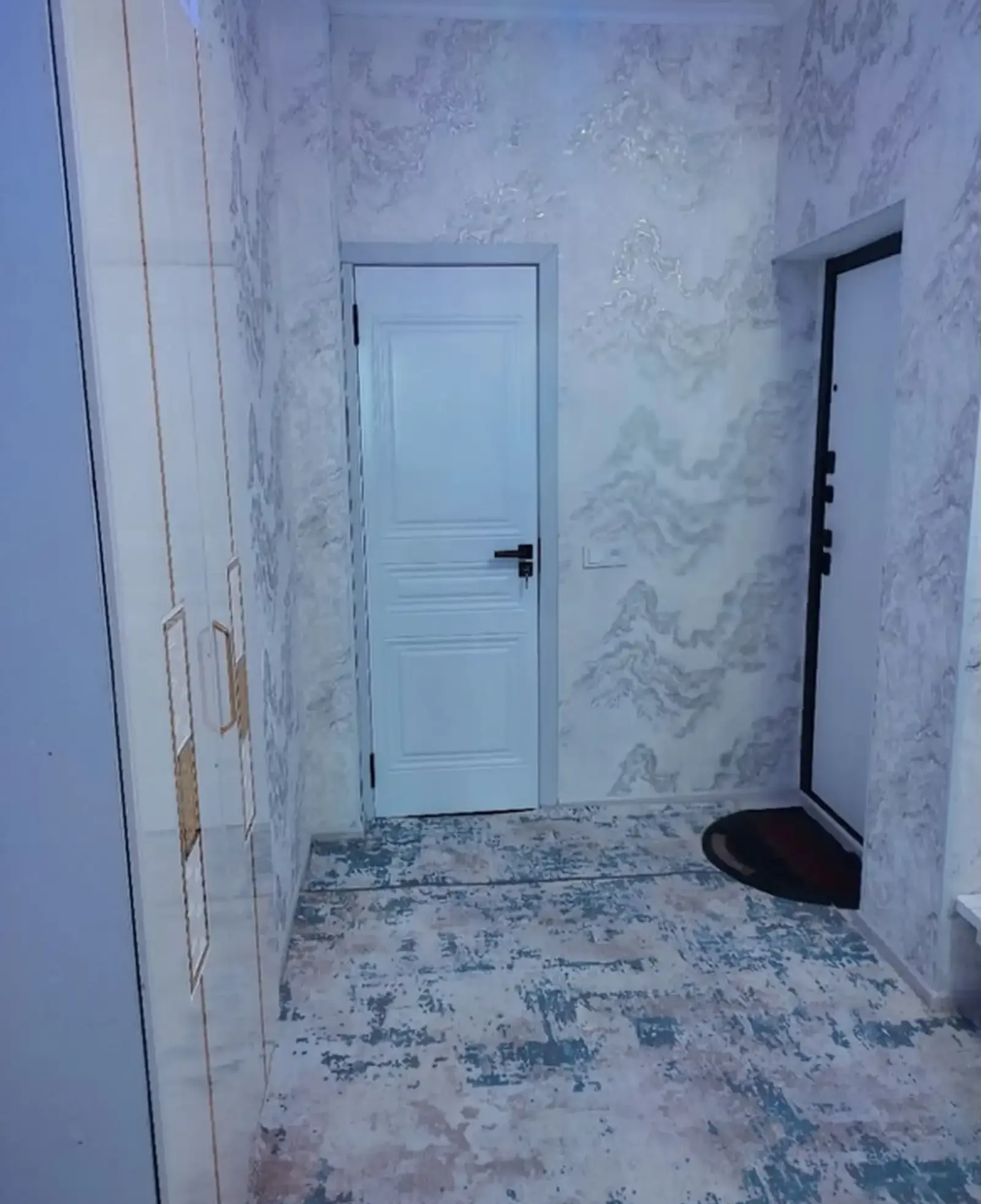 2-комн. квартира, 15 этаж, 53м², Фирдавси