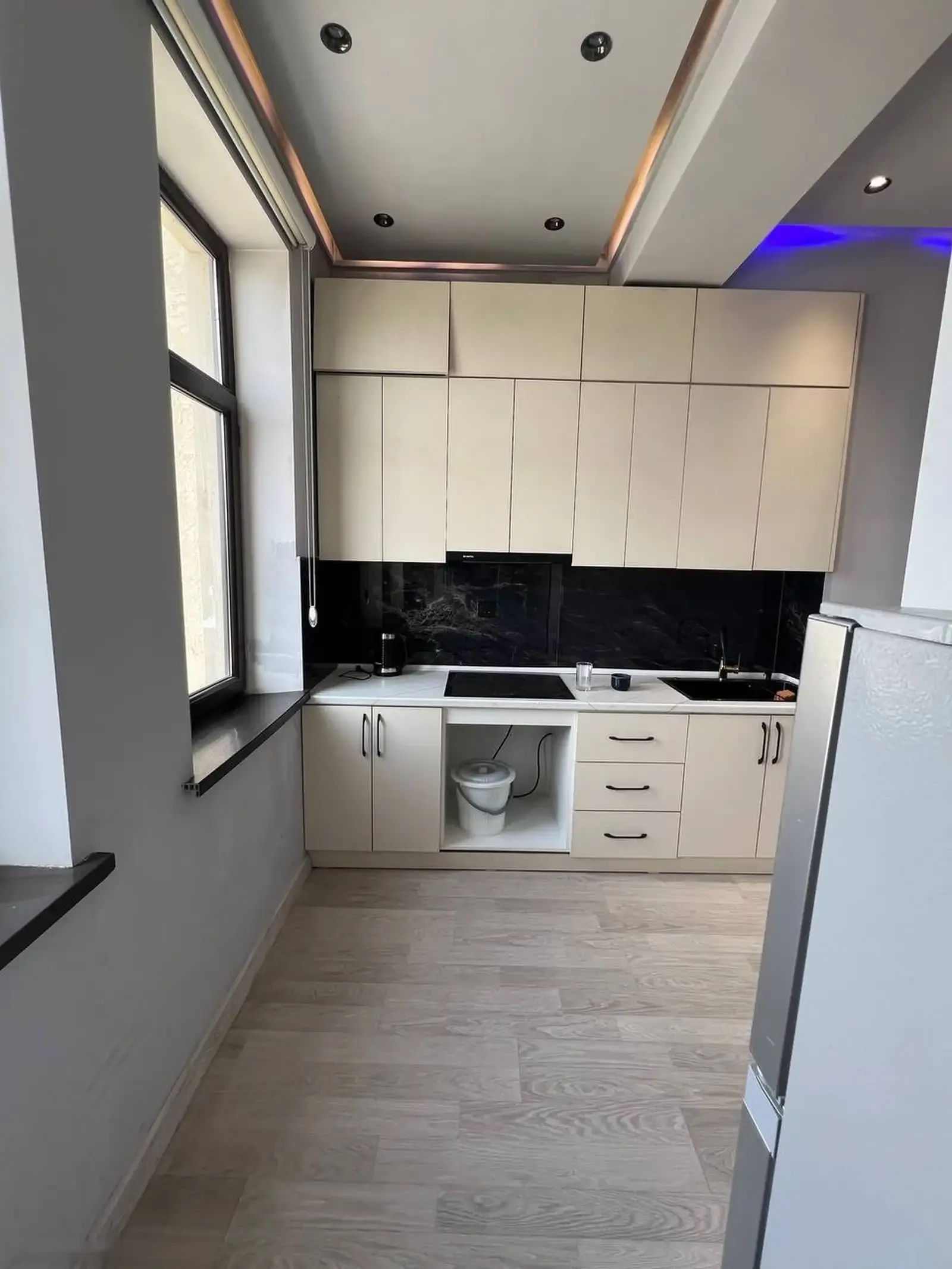 3-комн. квартира, 12 этаж, 75 м², Фирдавси
