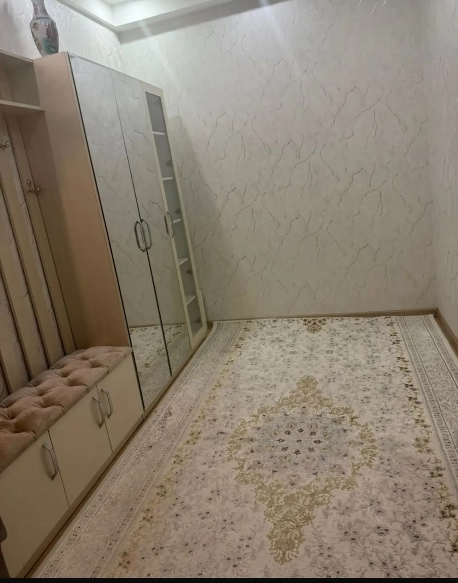 2-комн. квартира, 3 этаж, 66м², Дом печати Доми Мавзунаи Ҷовид