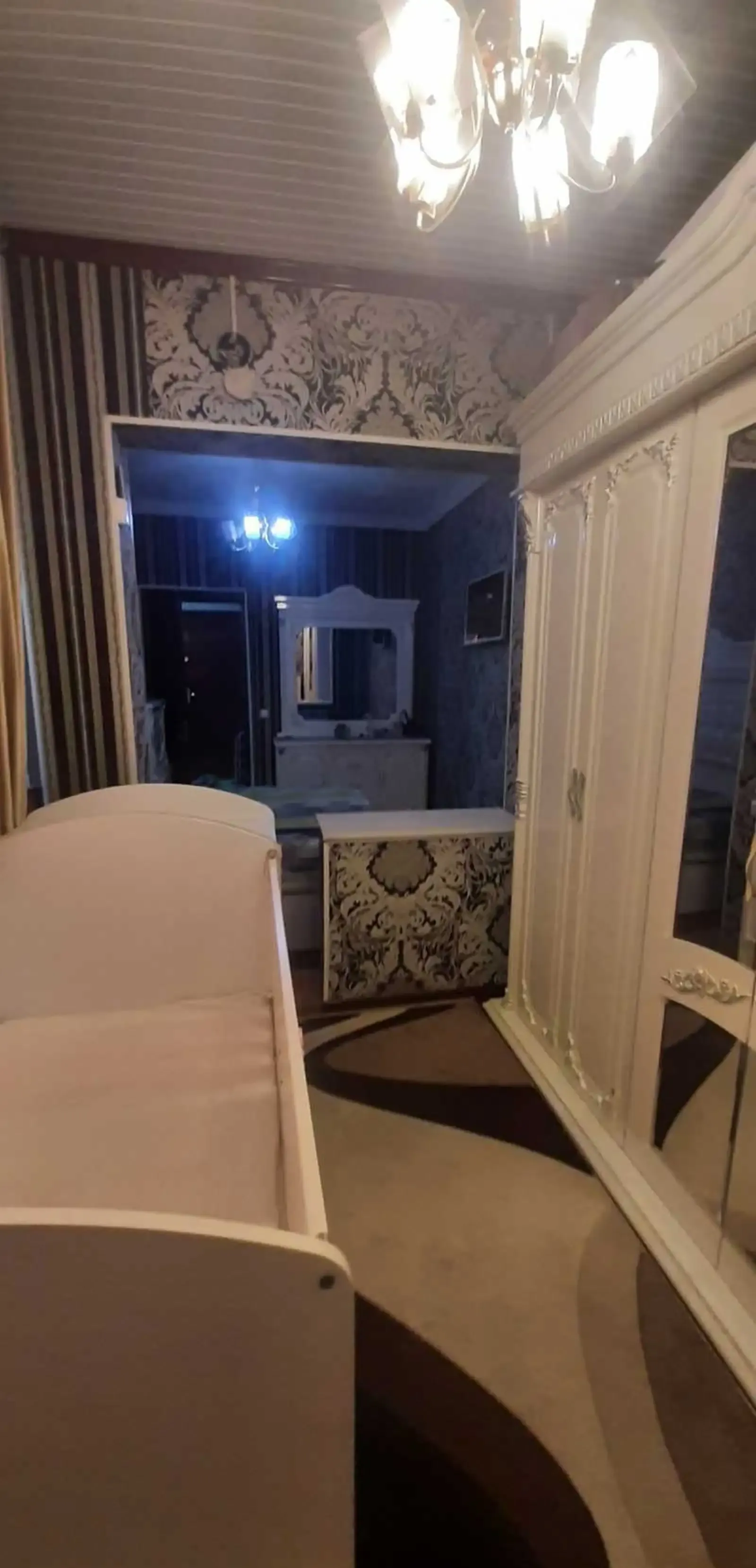 3-комн. квартира, 8 этаж, 95м², Сино назди ссб банк