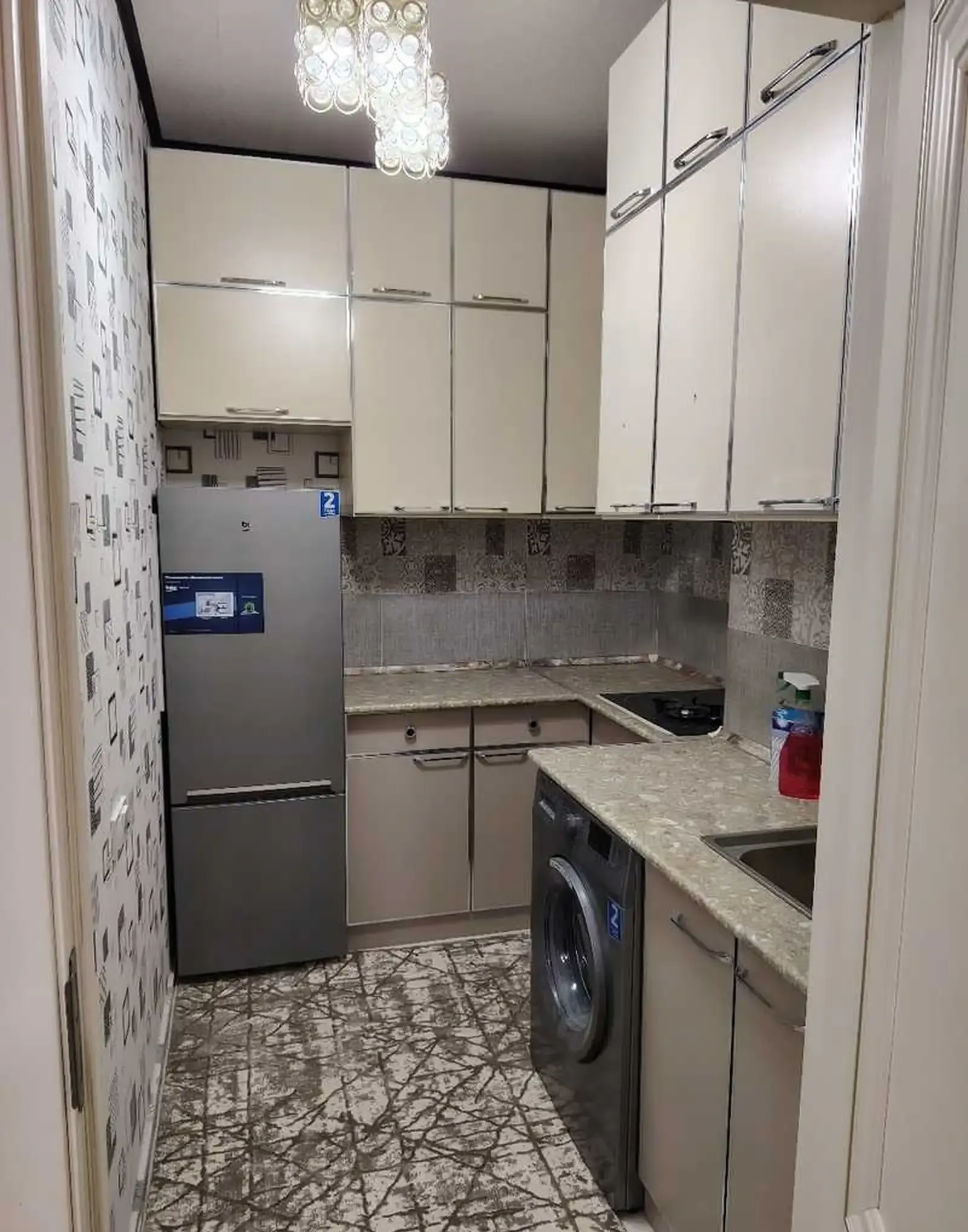 2-комн. квартира, 6 этаж, 60м², шохмансур