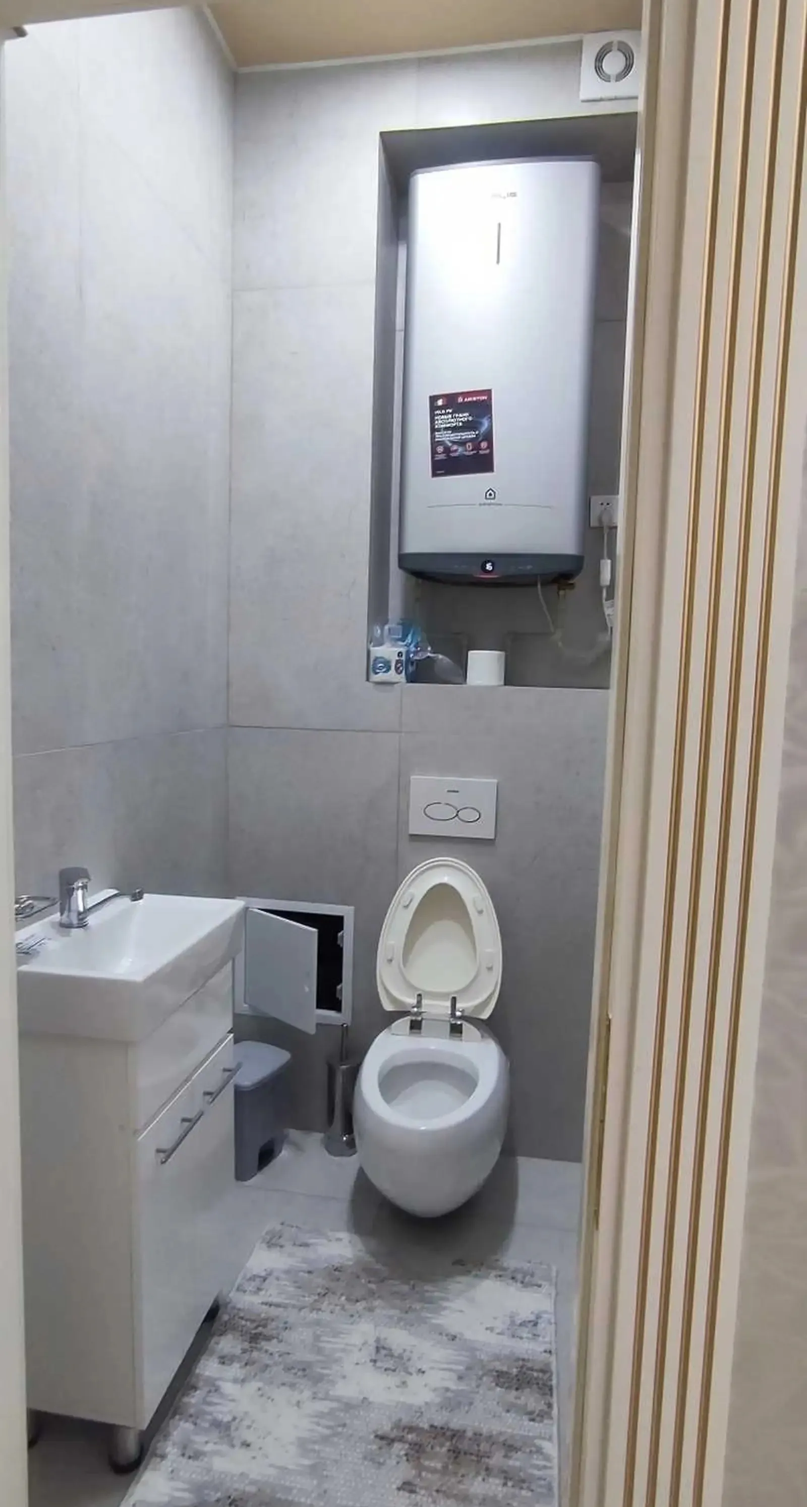 2-комн. квартира, 9 этаж, 100м², центр города