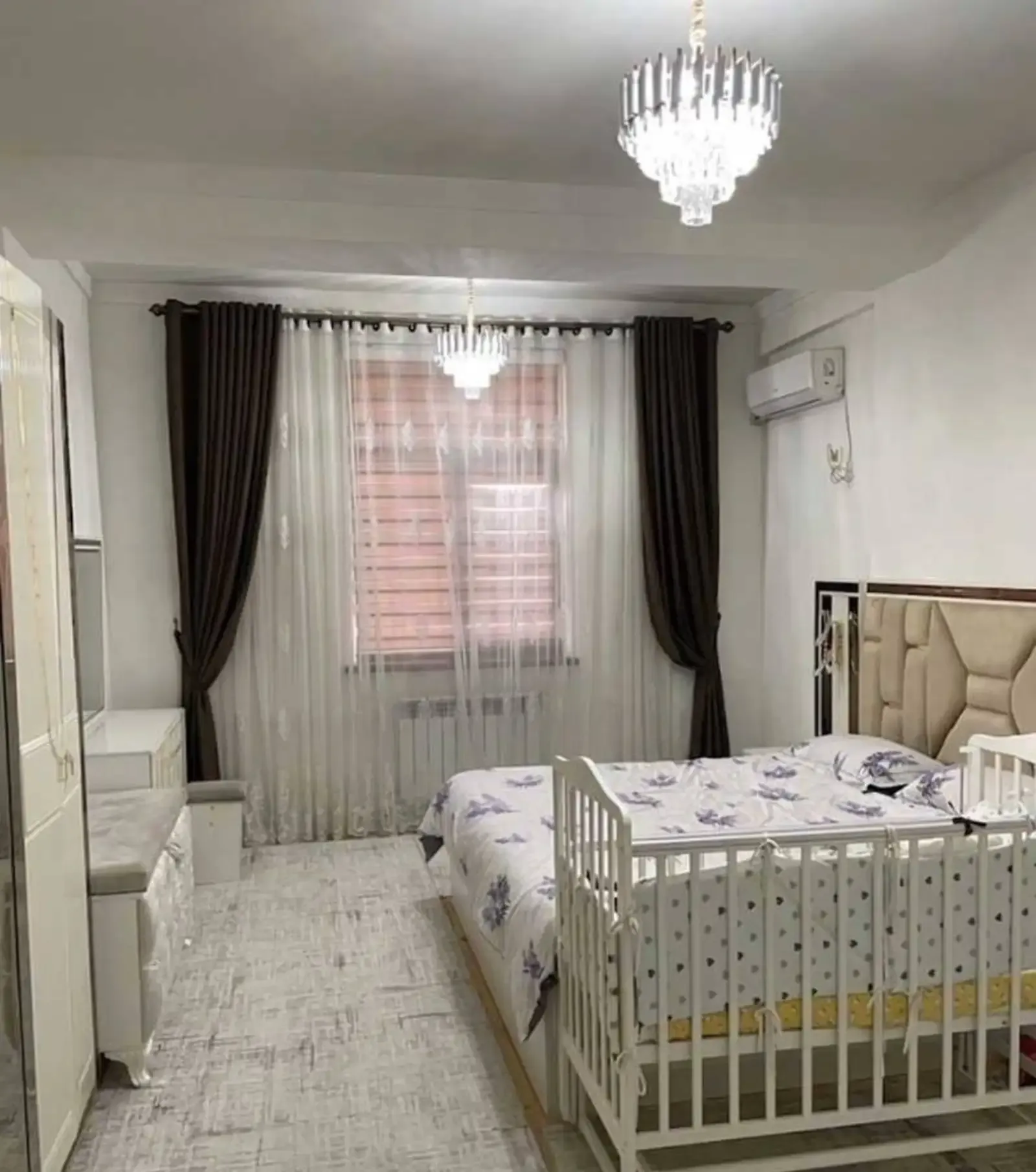 3-комн. квартира, 5 этаж, 107 м², Шохмансур -Садбарг, ул Айни, Вайкики