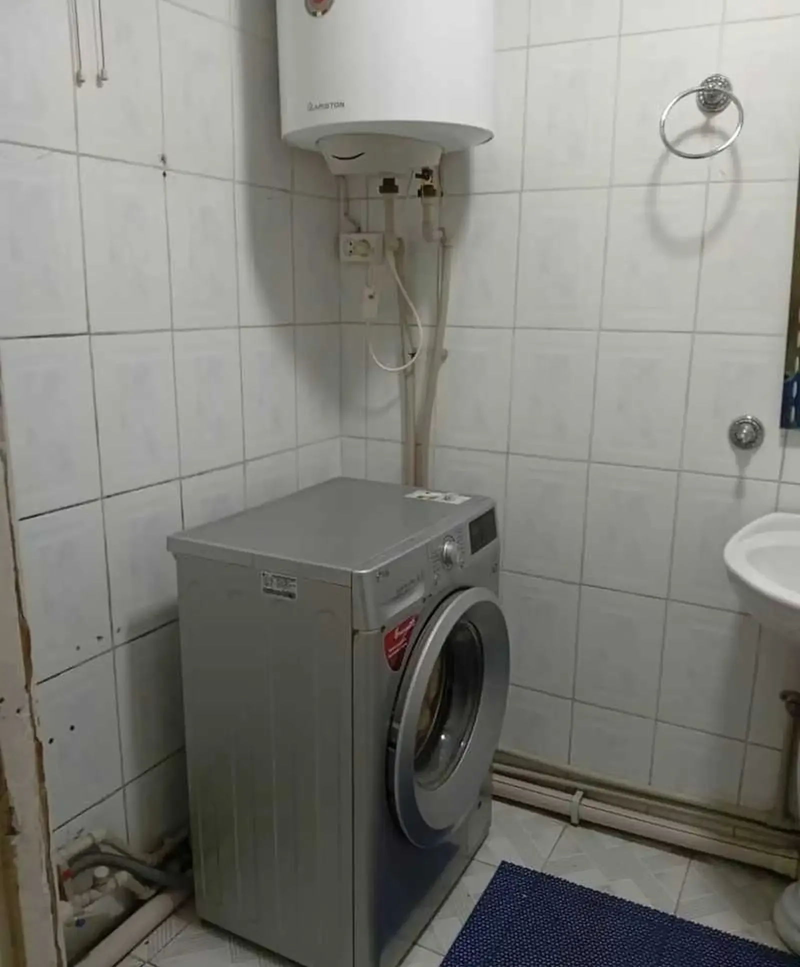 3-комн. квартира, 5 этаж, 75м², Фирдавси