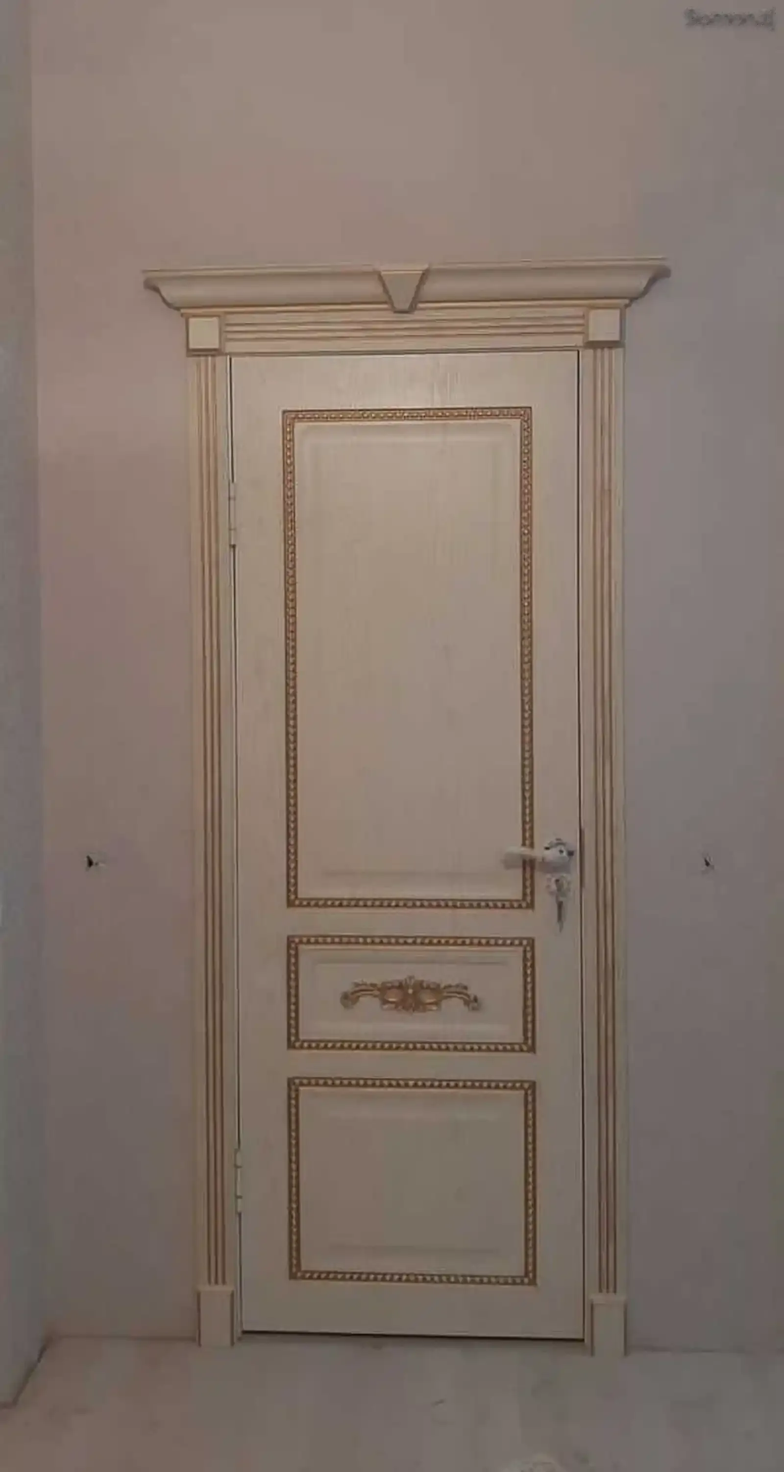 Дверь