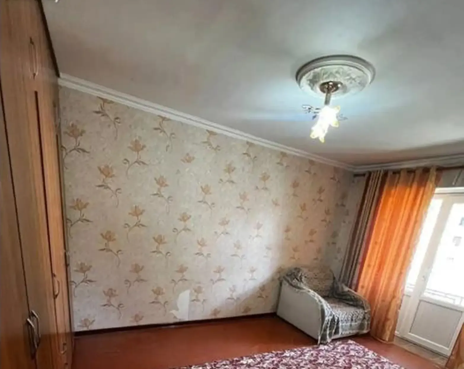 3-комн. квартира, 2 этаж, 85м², Шохмансур