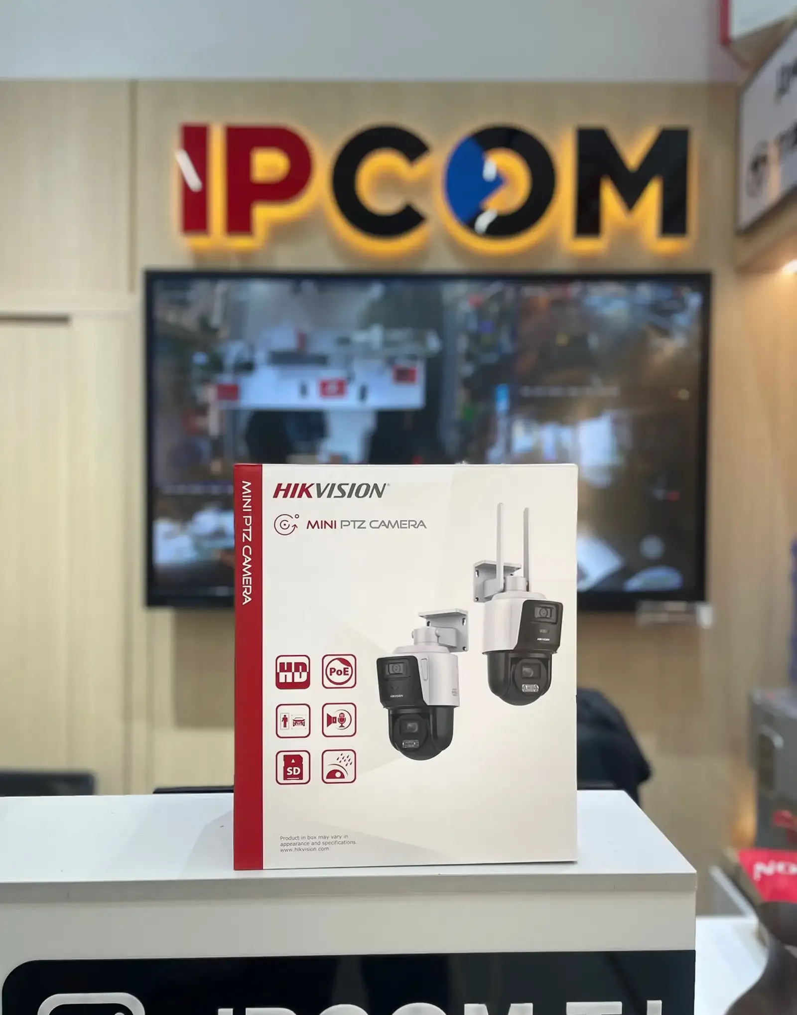 IP PTZ камера Hikvision DS 2SE3C404MWG E 14 2 8mm TandemVu 2 4 МП Панора и зум