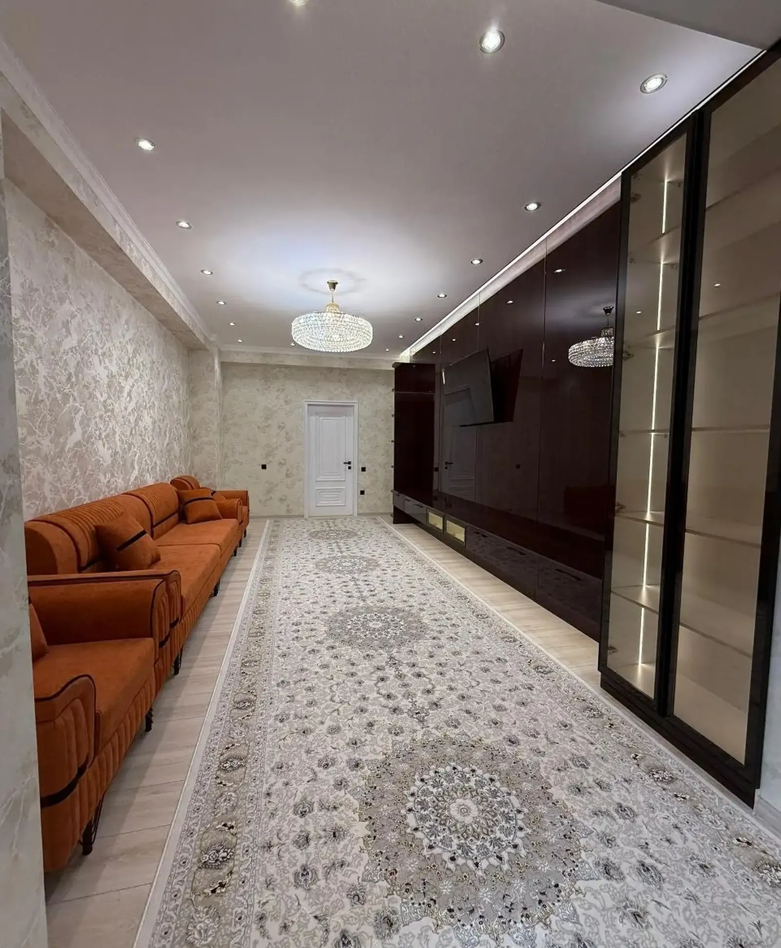 3-комн. квартира, 6 этаж, 104 м², Сино Сим Сим