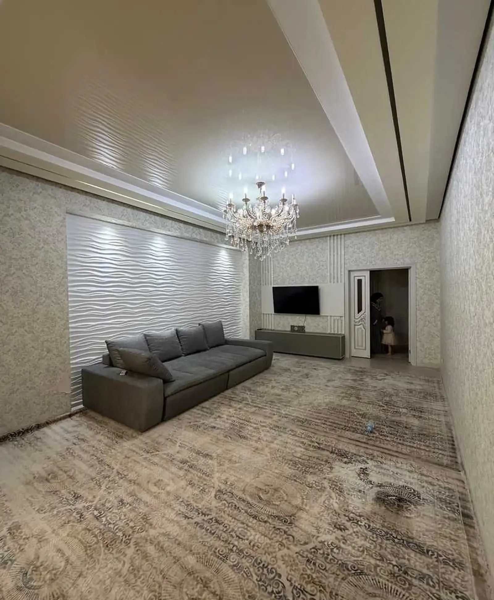 3-комн. квартира, 11 этаж, 100м², И.Сомони Дом печать пайкар